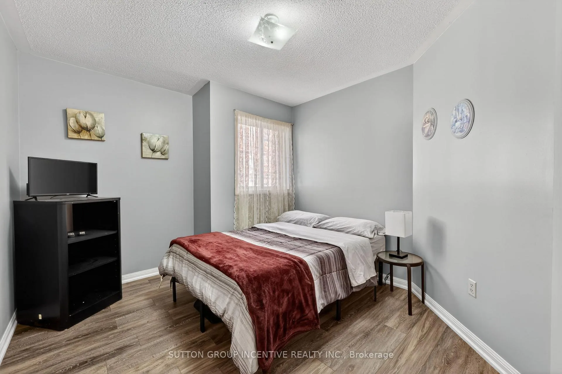 Photo 18 of 41 Herrema Boulevard, Uxbridge — HOMEH