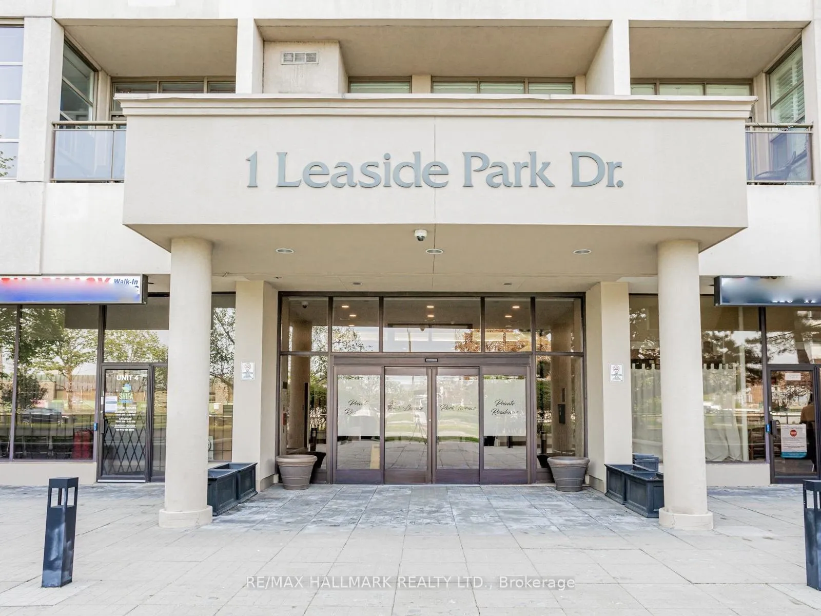 Photo 1 of Unit 724, 1 Leaside Park Drive, Toronto, Thorncliffe Park — HOMEH