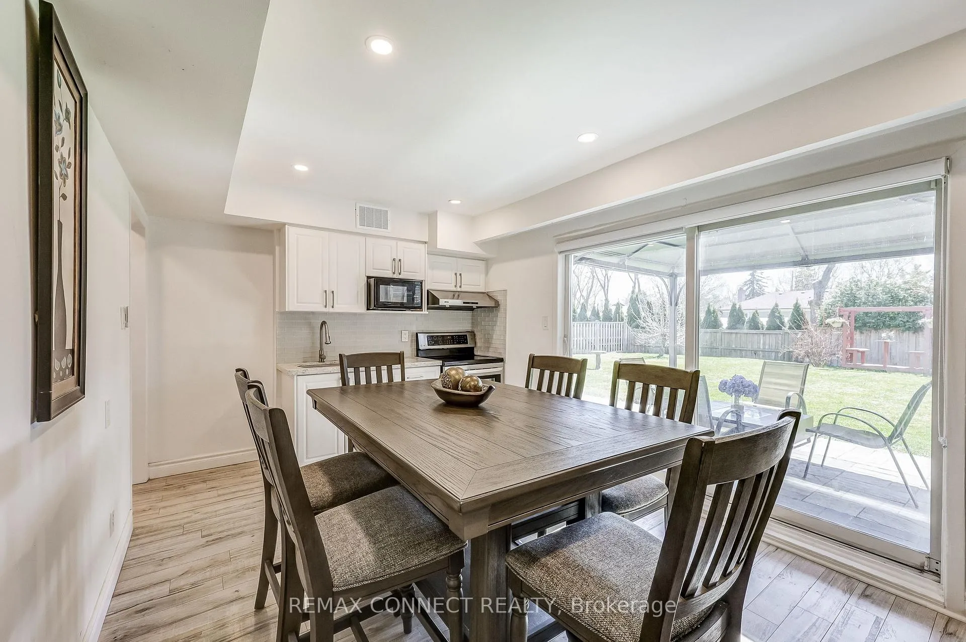 Photo 12 of 3759 Ellesmere Road, Scarborough, Highland Creek — HOMEH