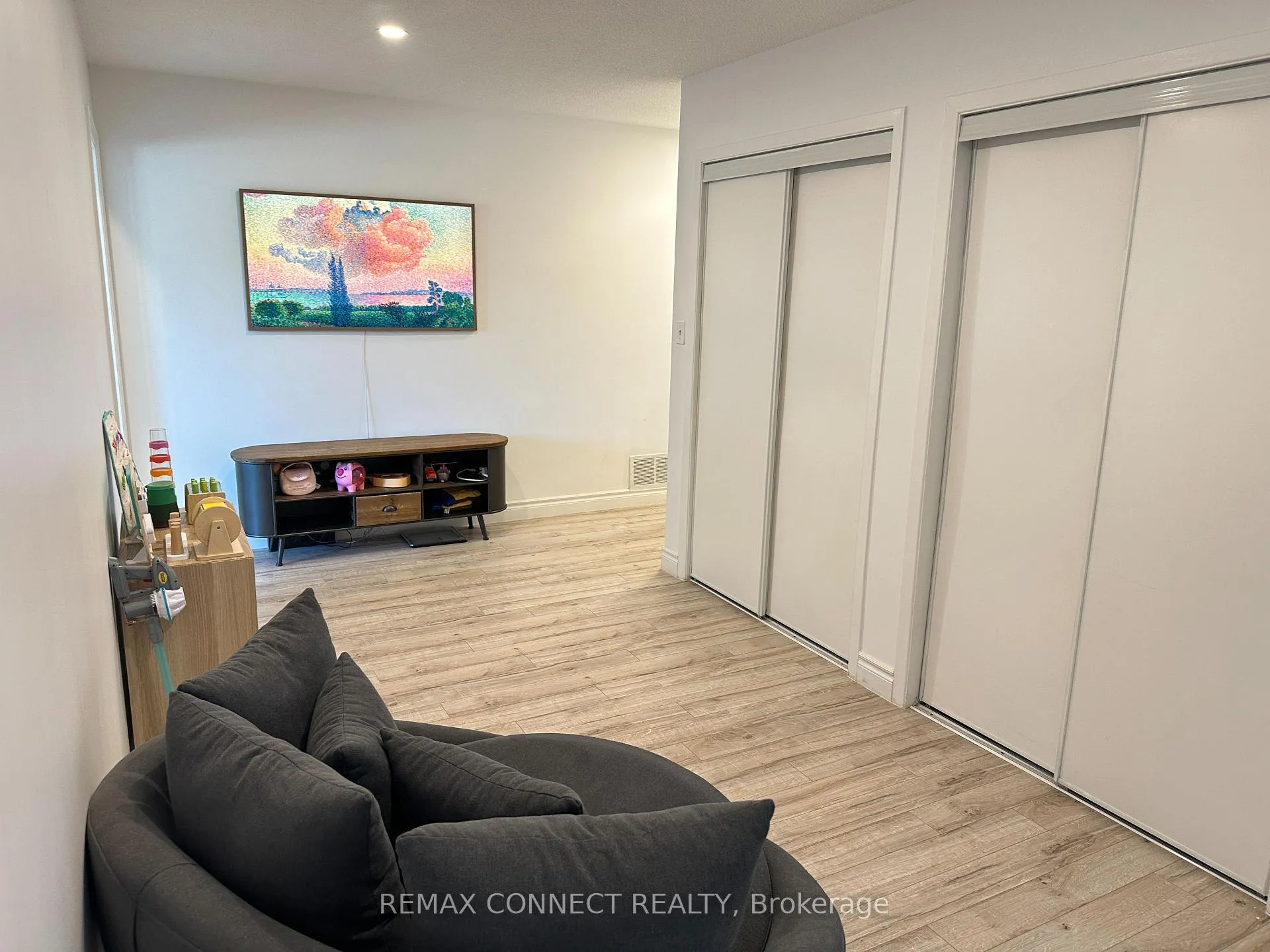 Photo 18 of 3759 Ellesmere Road, Scarborough, Highland Creek — HOMEH