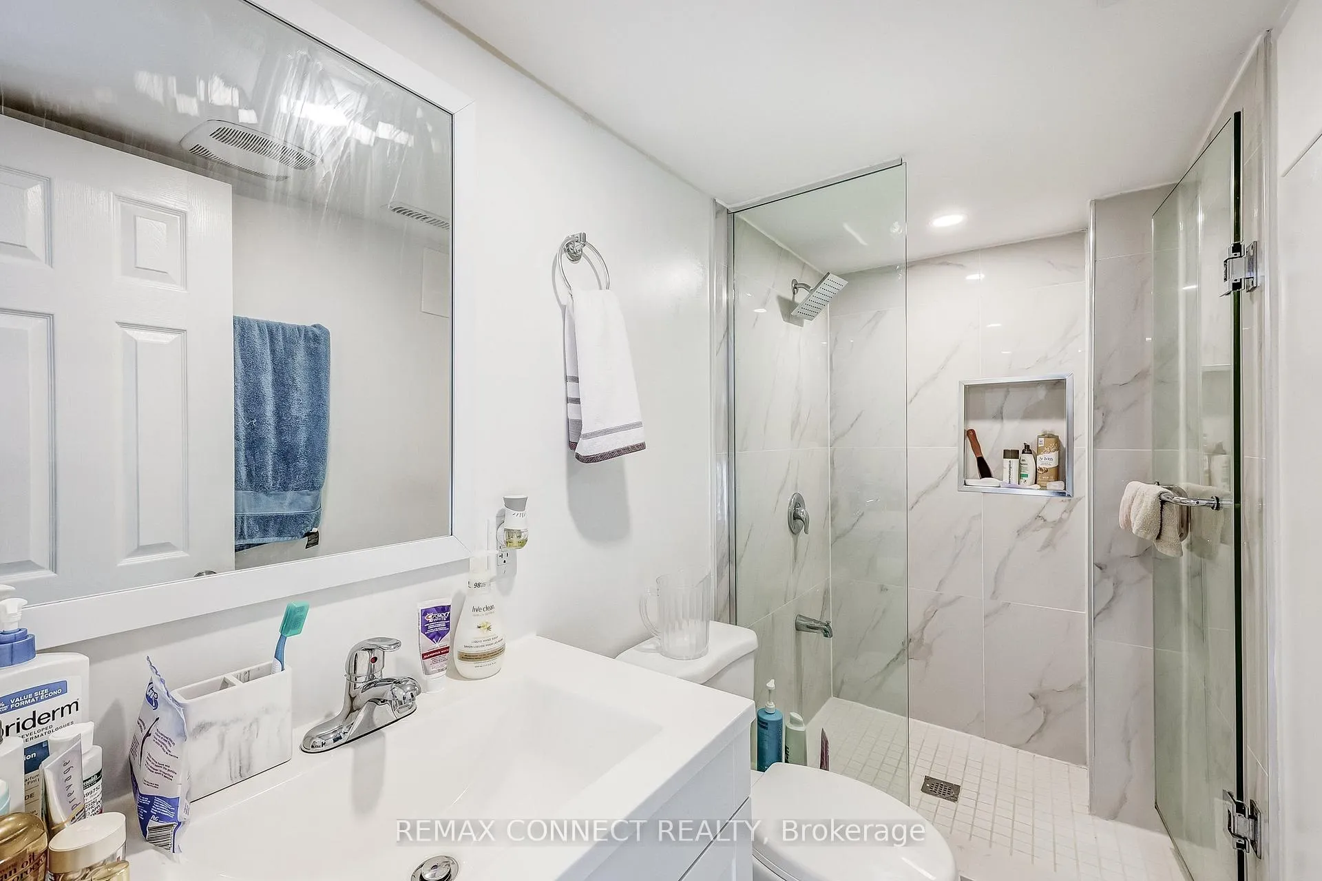 Photo 26 of 3759 Ellesmere Road, Scarborough, Highland Creek — HOMEH