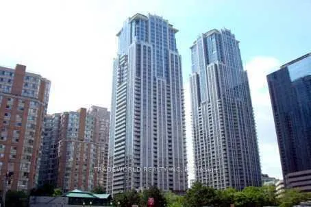 Front of Unit 1807, 761 Bay Street