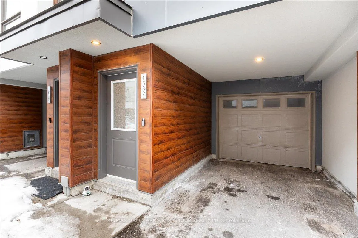 Photo 2 of 1632 Pleasure Valley Path N, Oshawa, Samac — HOMEH
