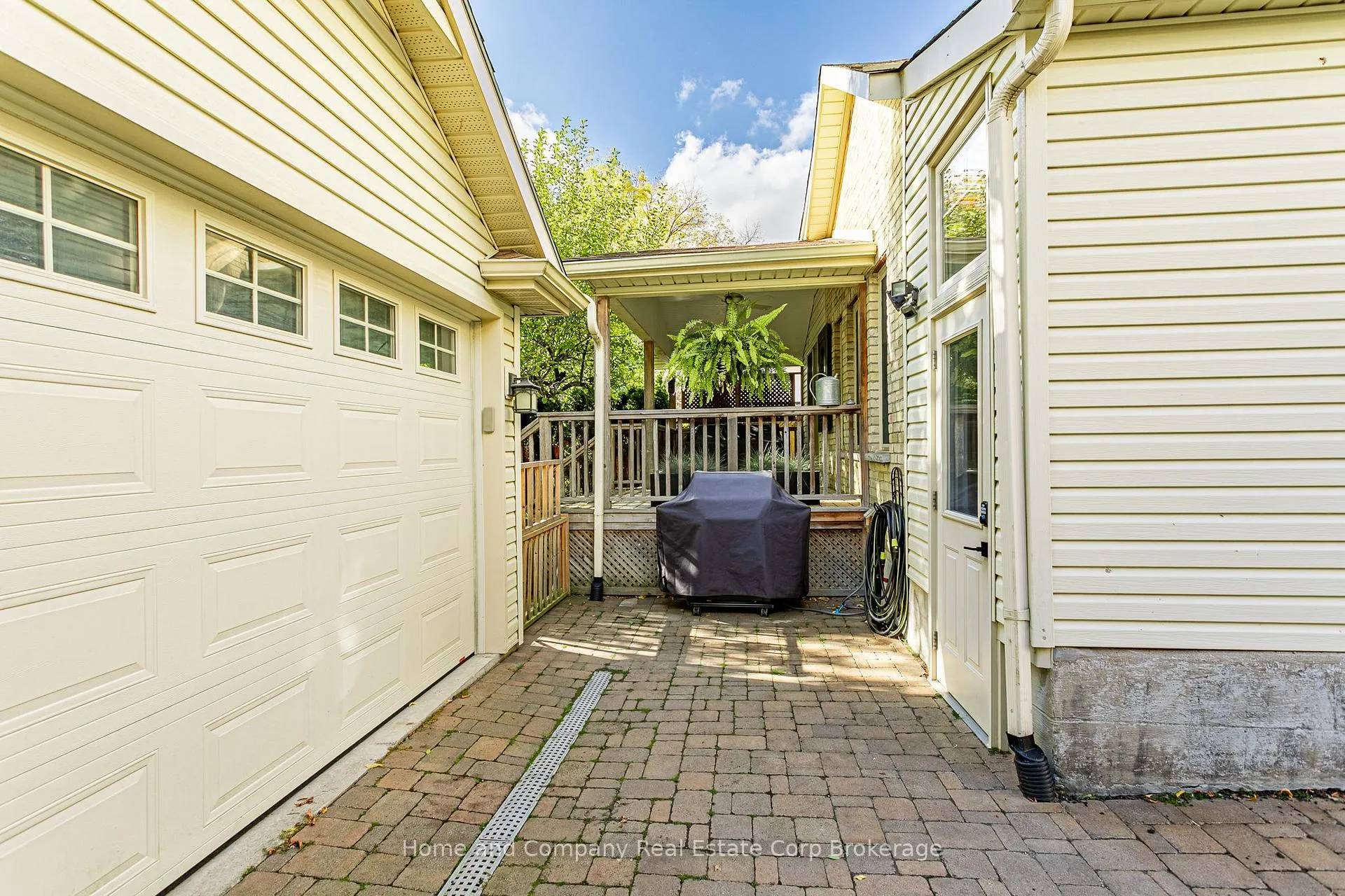 Photo 11 of 185 Albert Street, Stratford — HOMEH