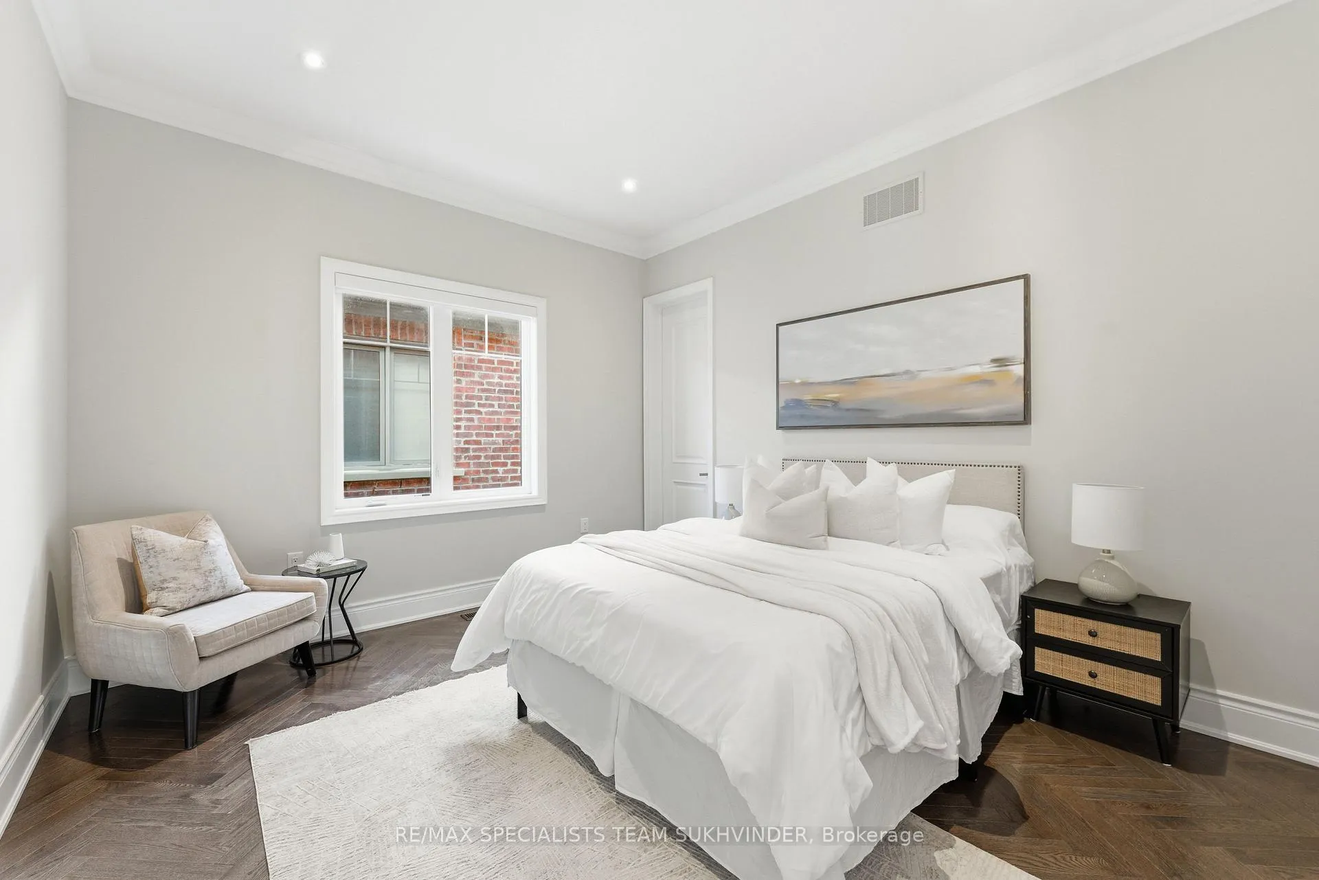 Photo 20 of 96 Port Royal Avenue, Vaughan, Kleinburg — HOMEH