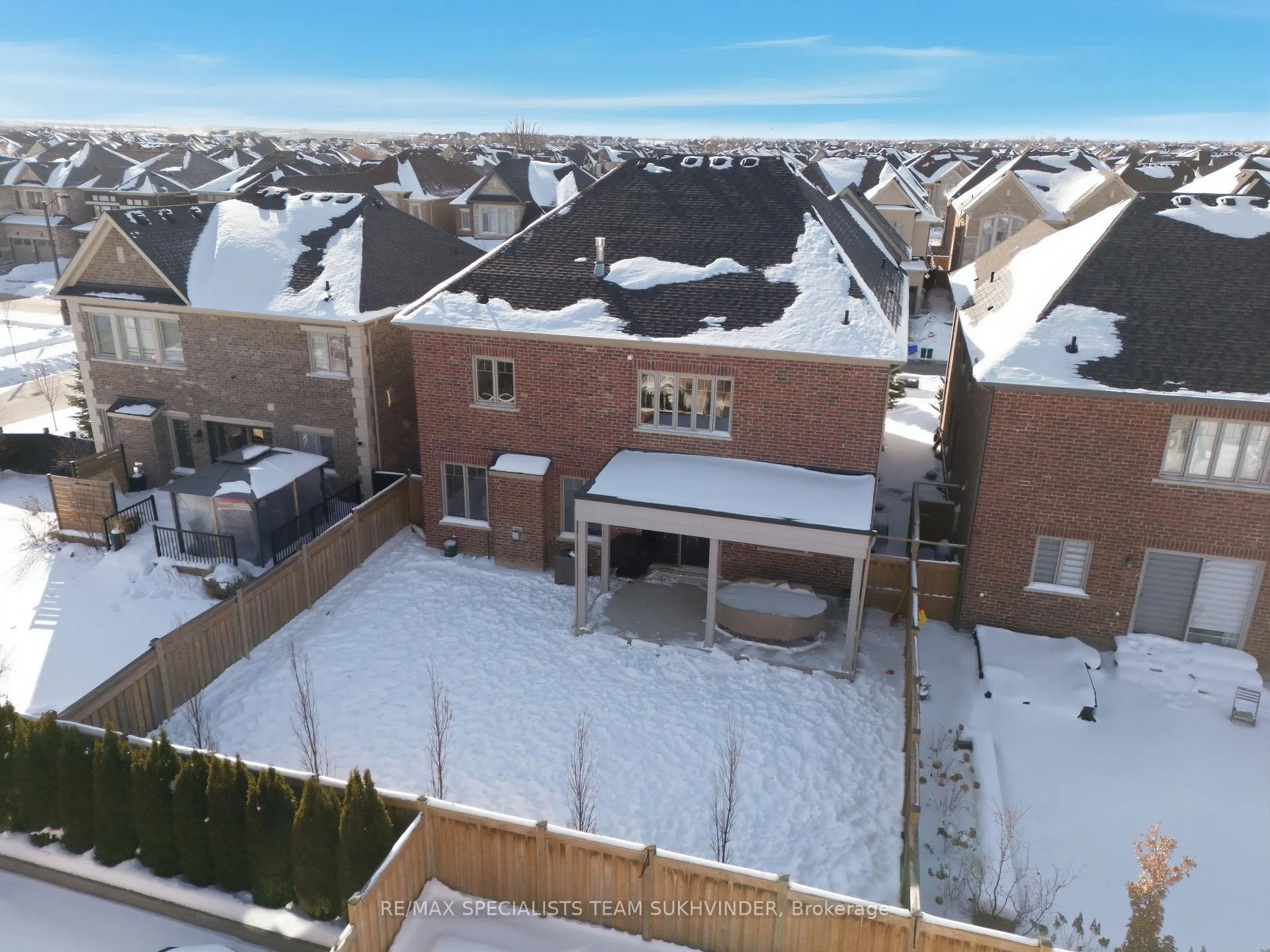 Photo 35 of 96 Port Royal Avenue, Vaughan, Kleinburg — HOMEH