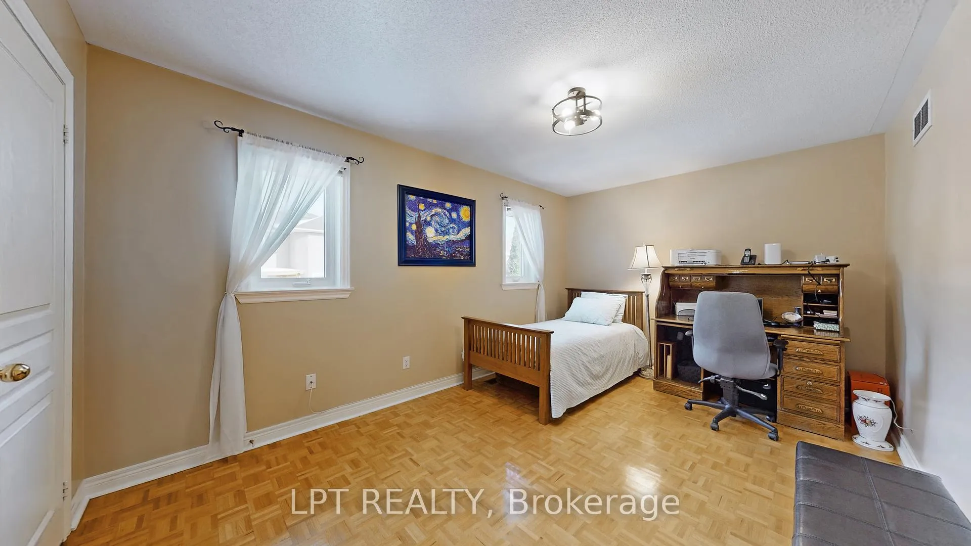 Photo 16 of 1887 Fairport Road, Pickering, Dunbarton — HOMEH