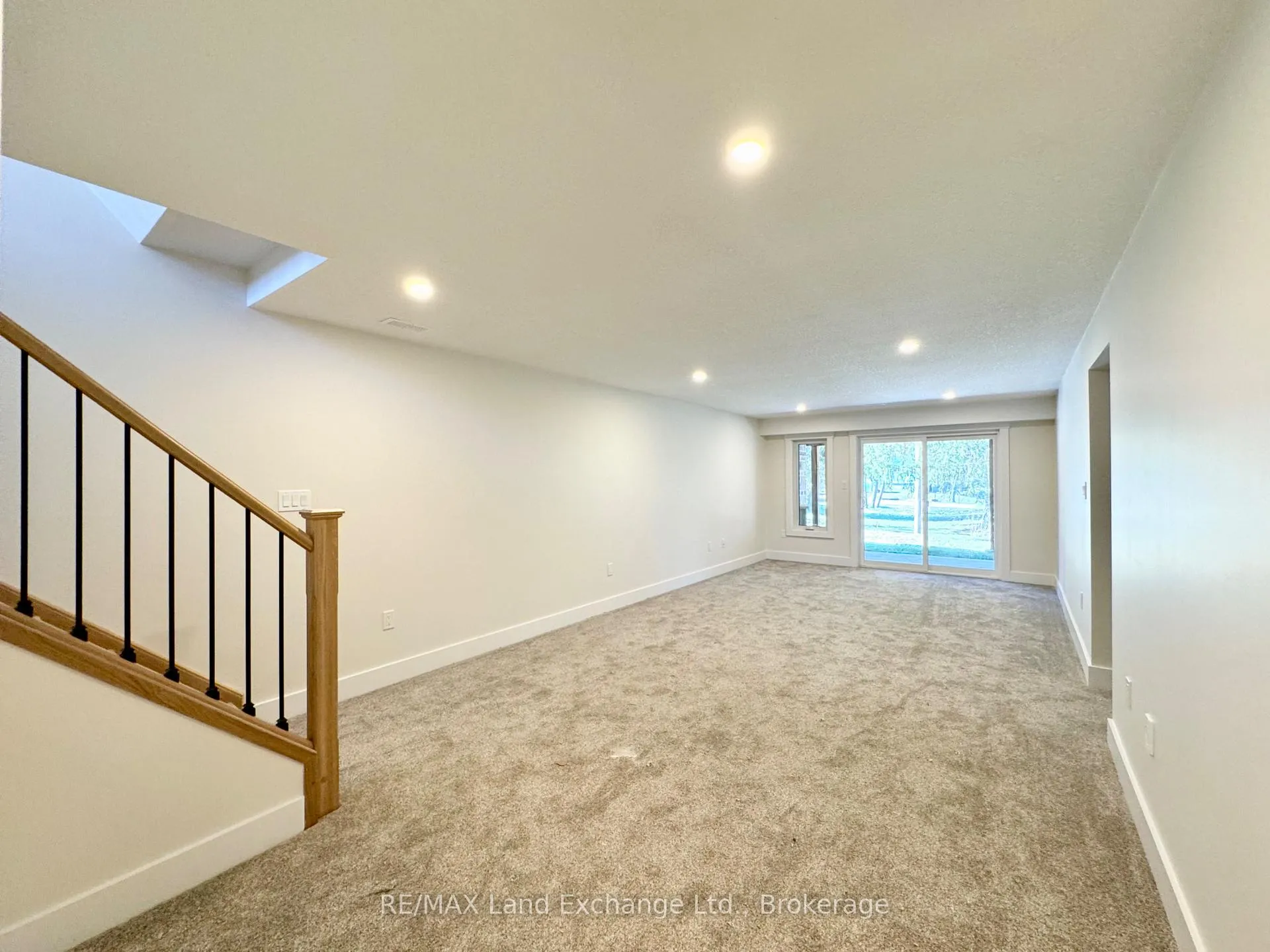 Photo 15 of 11 Nyah Court, Kincardine — HOMEH