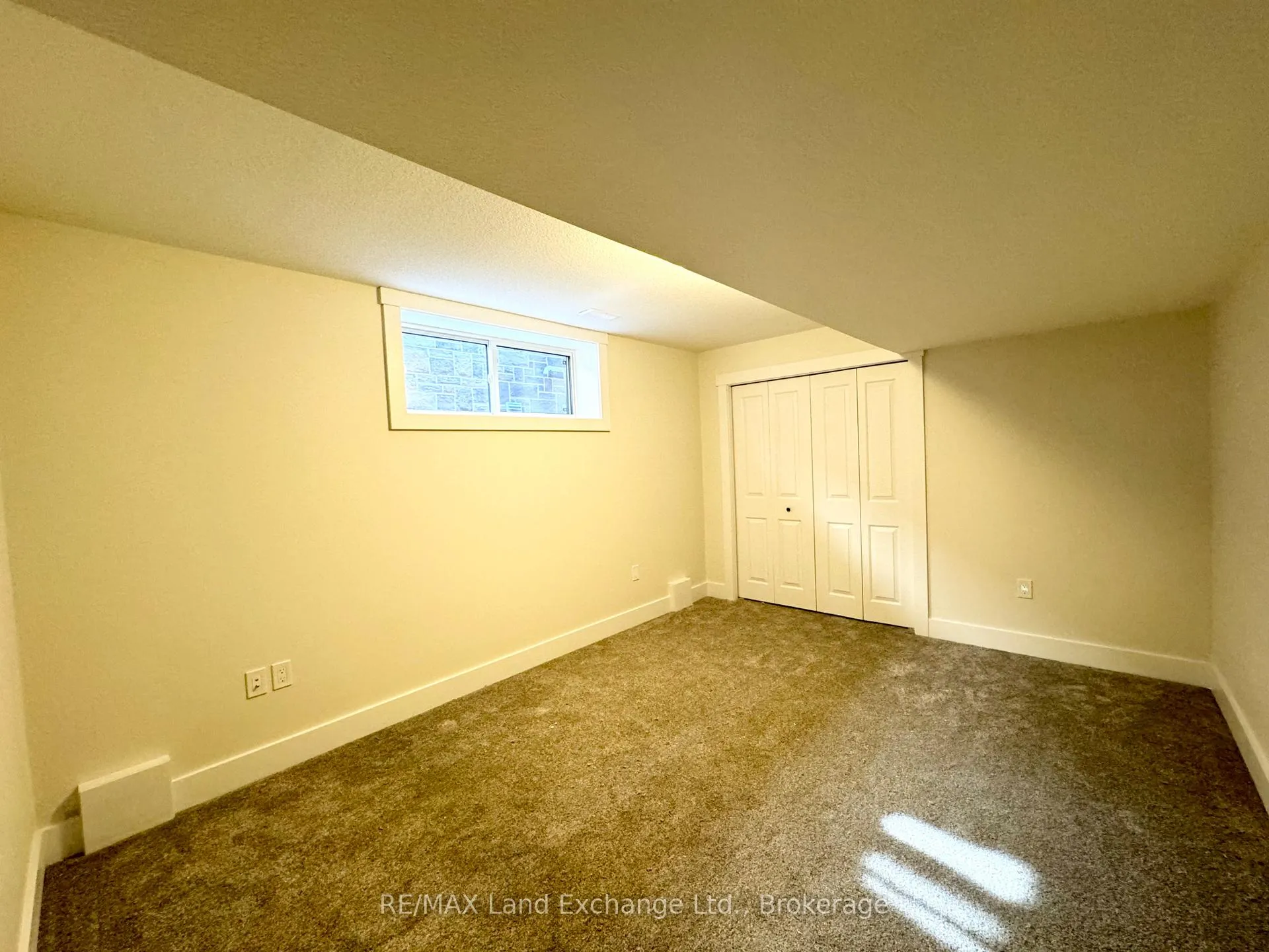 Photo 19 of 11 Nyah Court, Kincardine — HOMEH