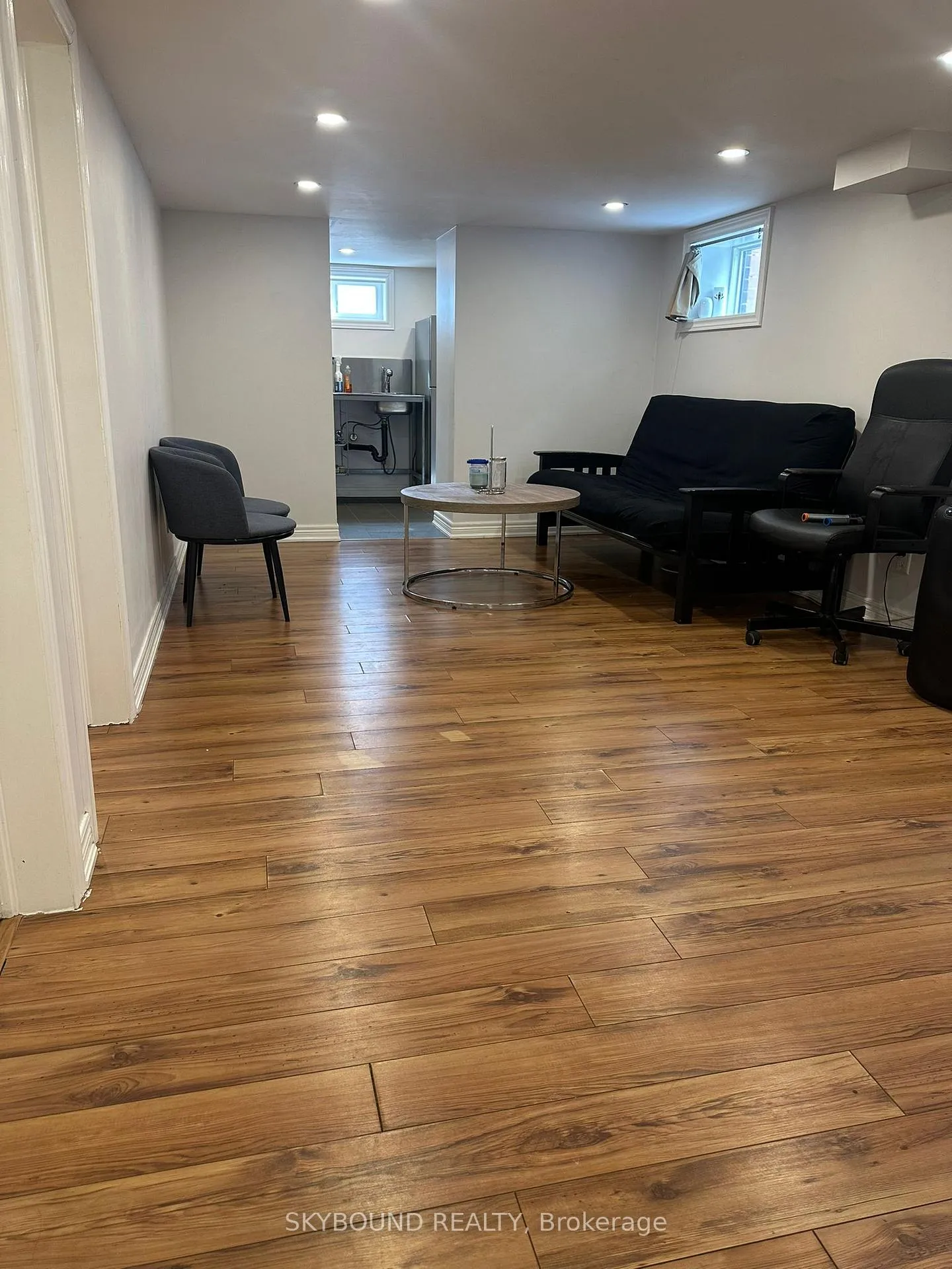 Photo 3 of Unit Lower, 19 Midburn Avenue, Toronto, Crescent Town — HOMEH