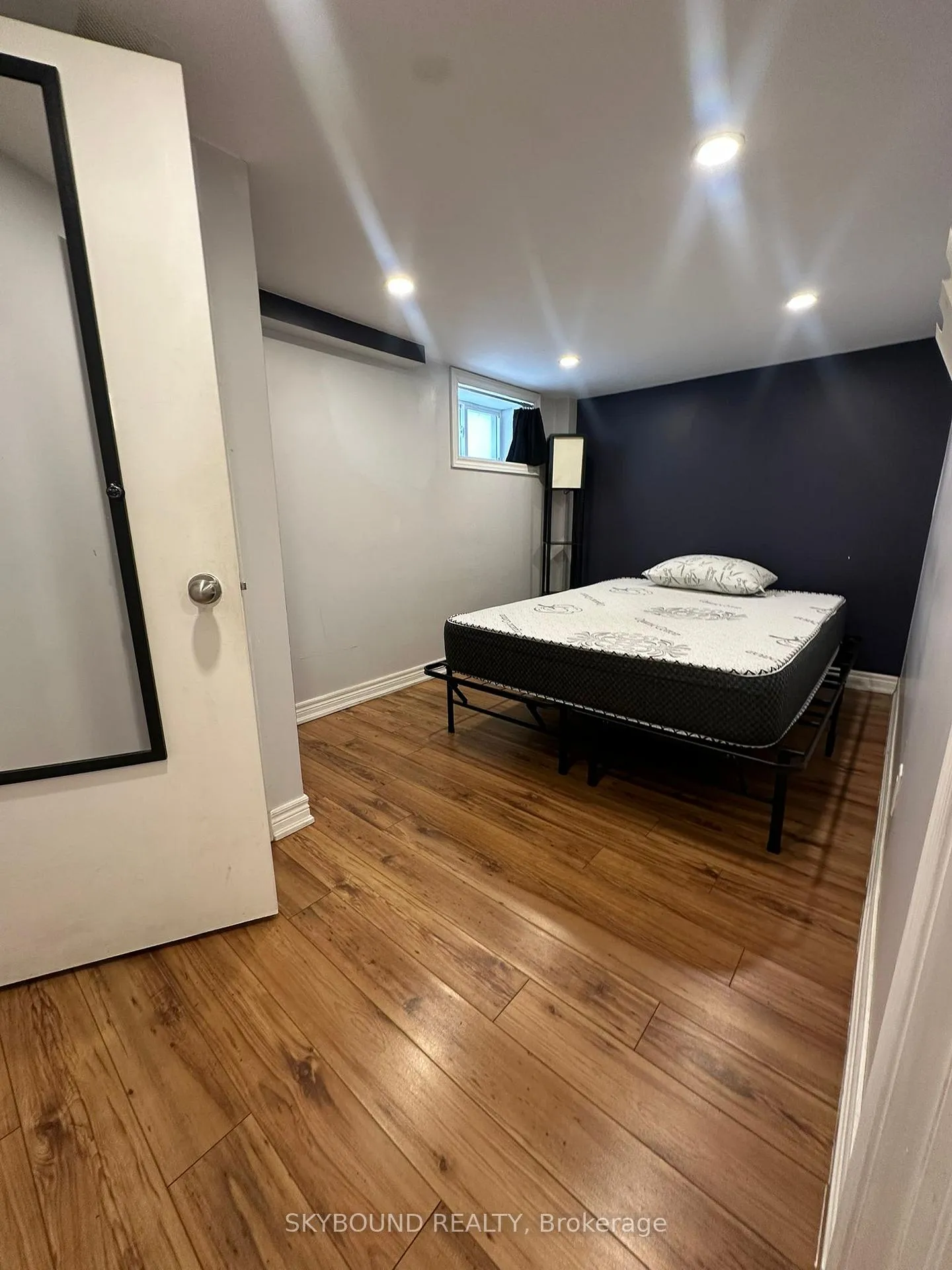 Photo 4 of Unit Lower, 19 Midburn Avenue, Toronto, Crescent Town — HOMEH