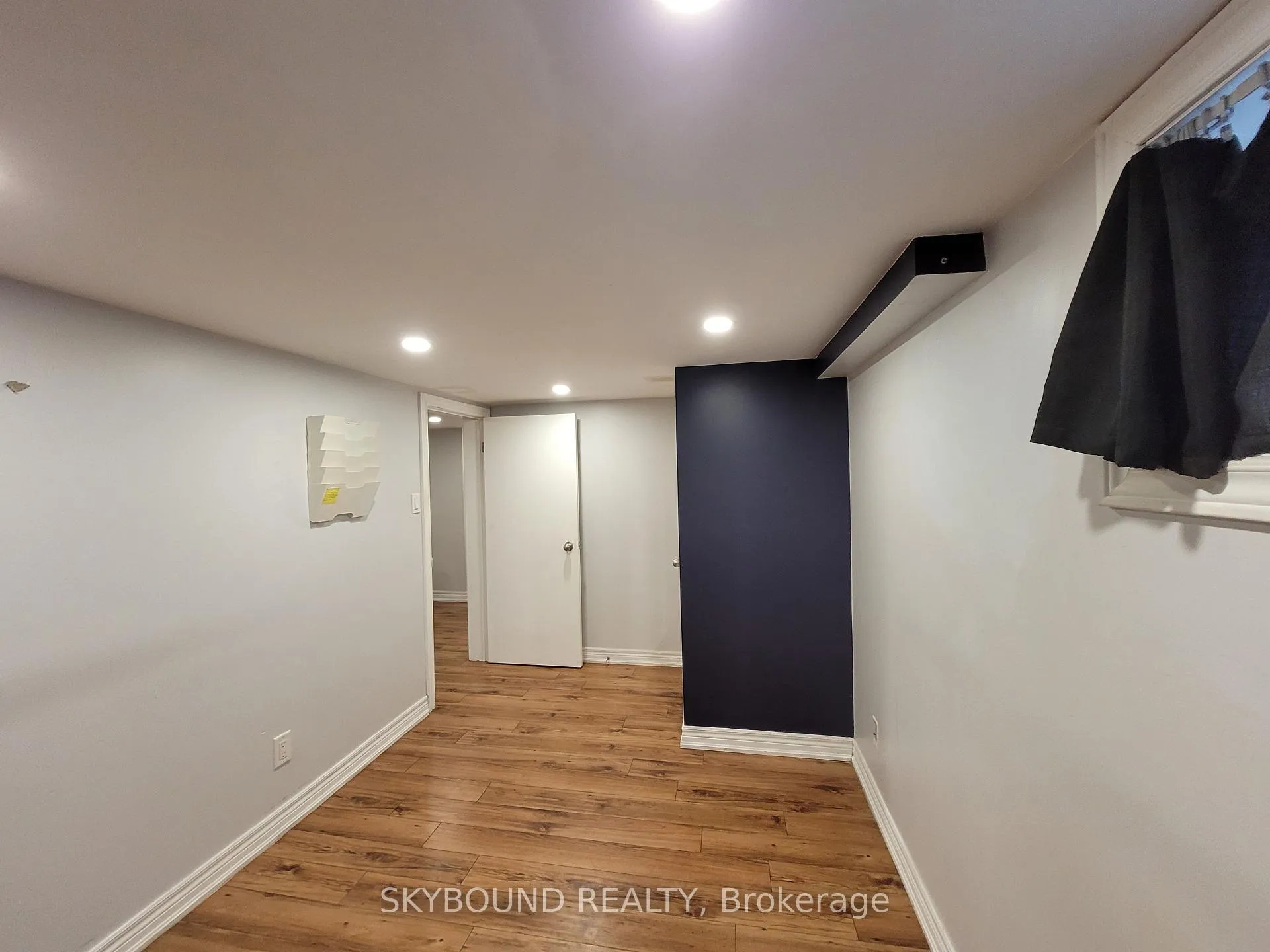 Photo 9 of Unit Lower, 19 Midburn Avenue, Toronto, Crescent Town — HOMEH
