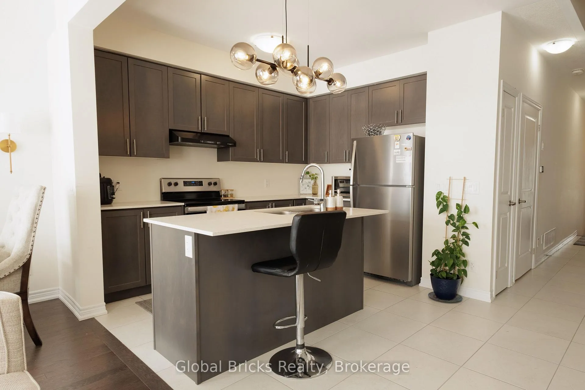 Photo 14 of 192 Broadacre Drive, Kitchener — HOMEH