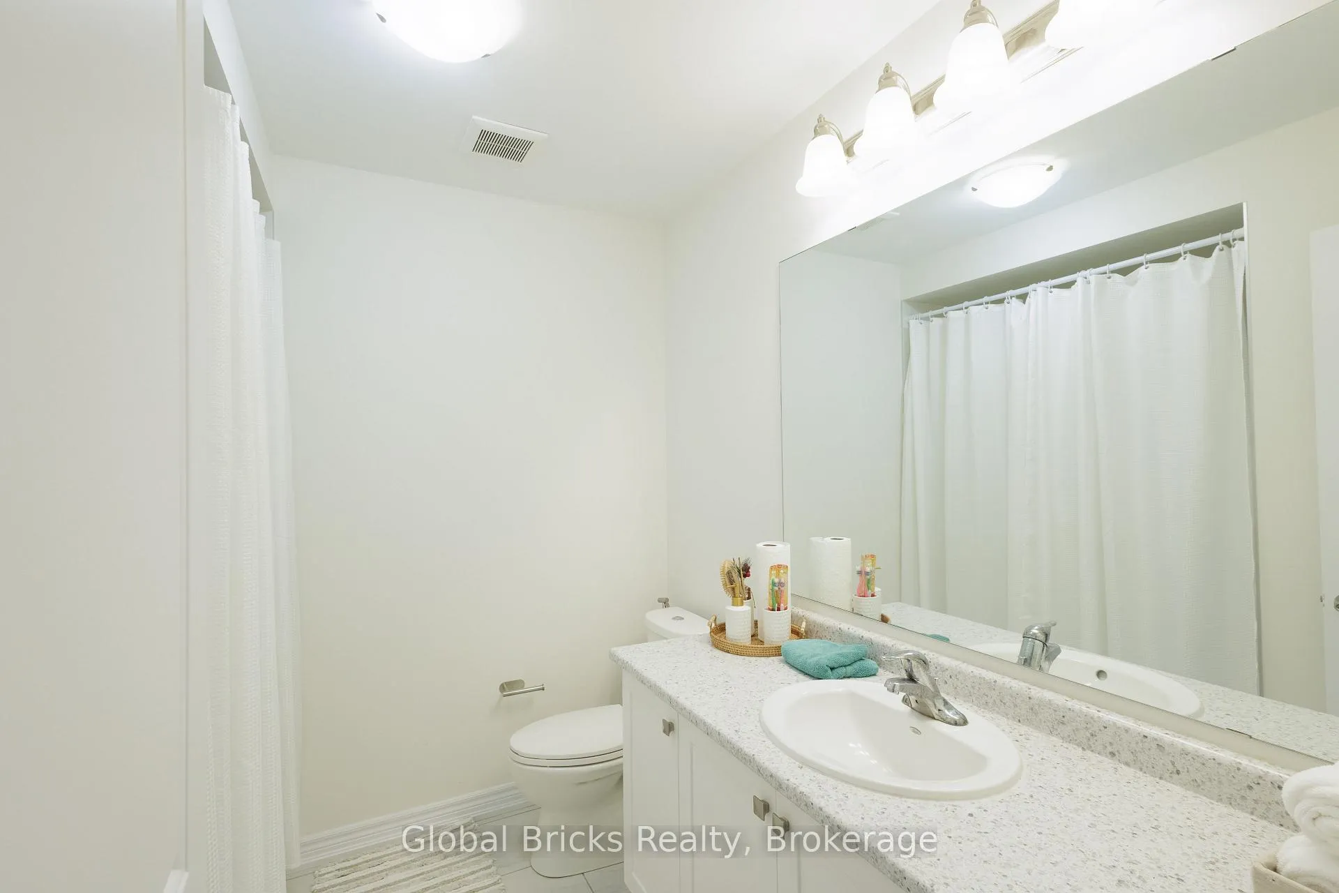 Photo 33 of 192 Broadacre Drive, Kitchener — HOMEH