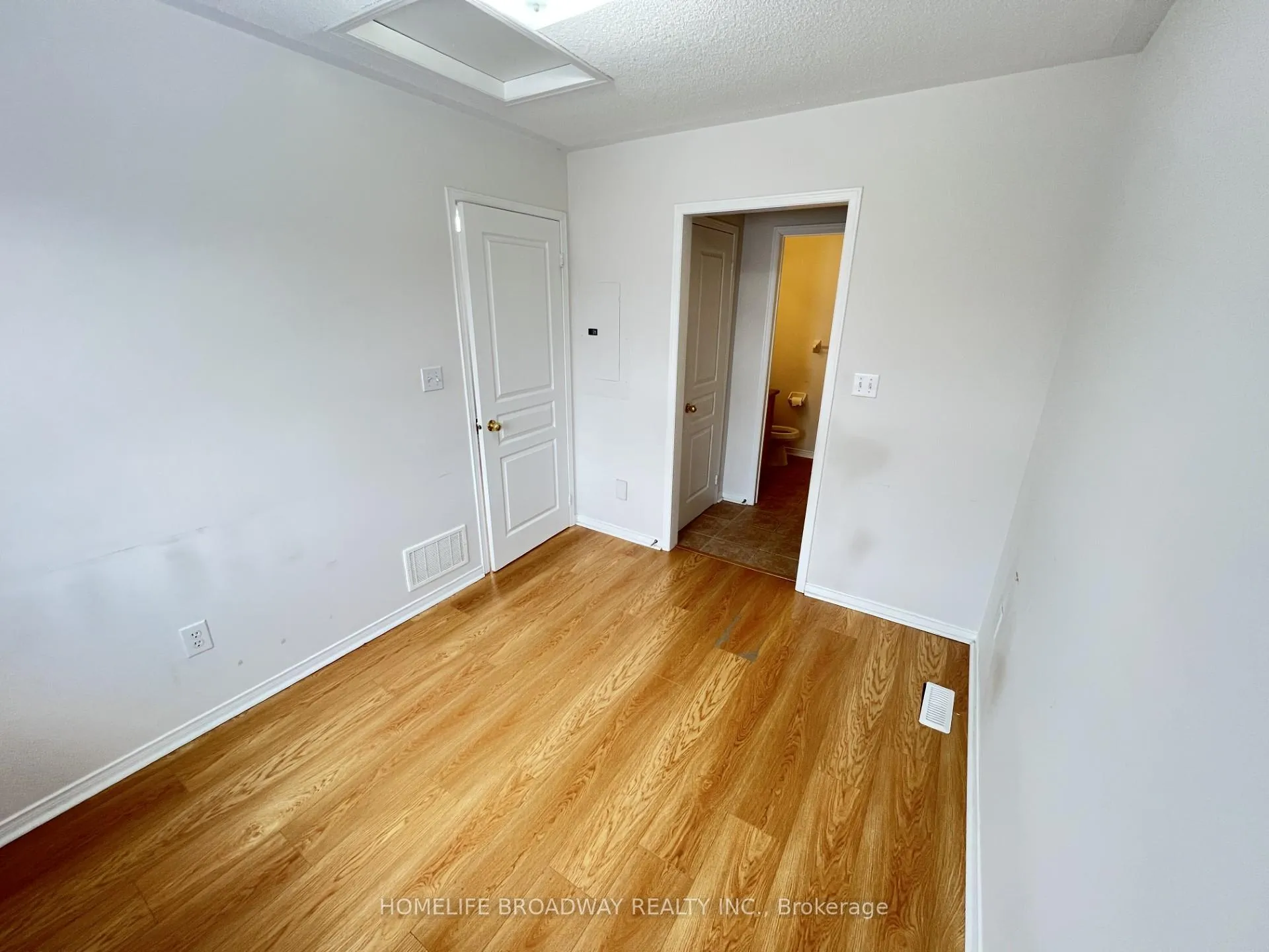 Photo 10 of Unit (Coach House), 36 Hosta Avenue, Markham, Cornell — HOMEH