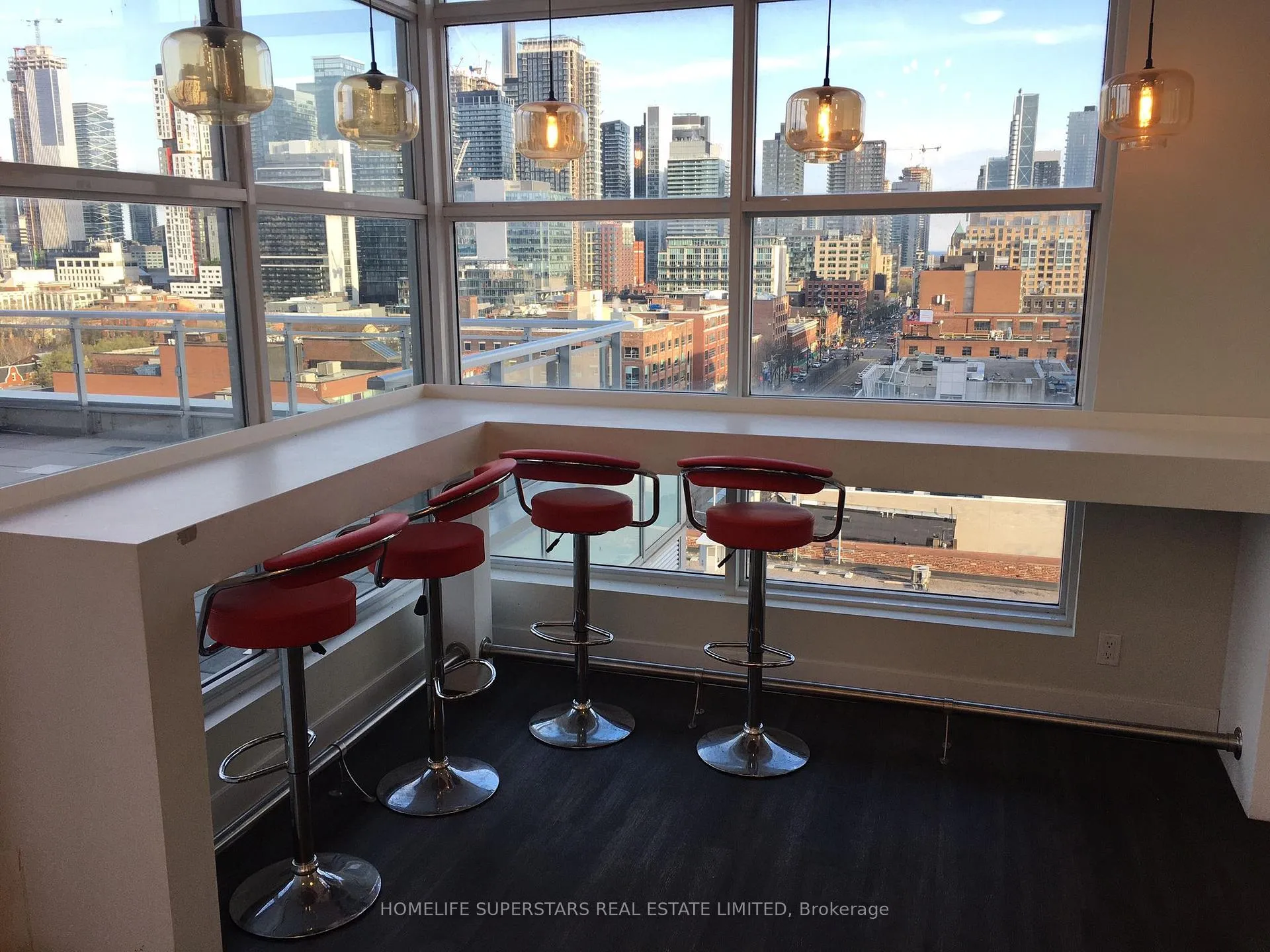 Photo 3 of Unit 305, 10 Willison Square N, Toronto, Kensington-Chinatown — HOMEH