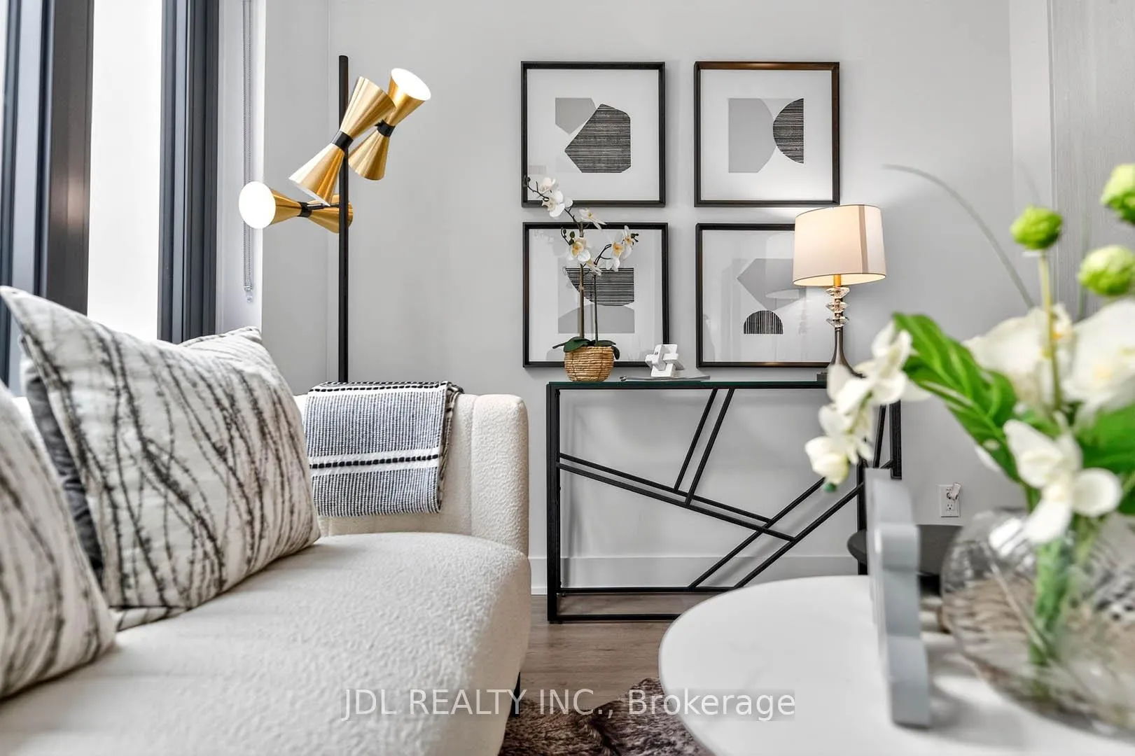 Photo 14 of Unit 2804, 8 Cumberland Street, Toronto, The Annex — HOMEH