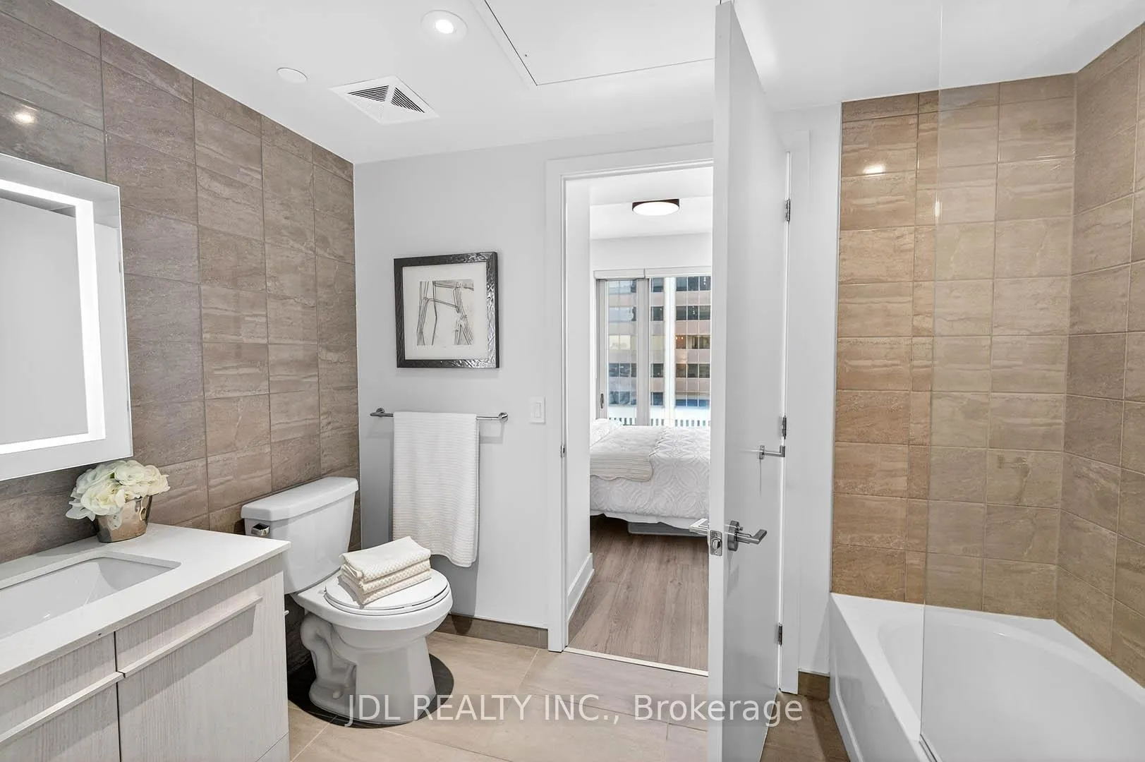 Photo 26 of Unit 2804, 8 Cumberland Street, Toronto, The Annex — HOMEH