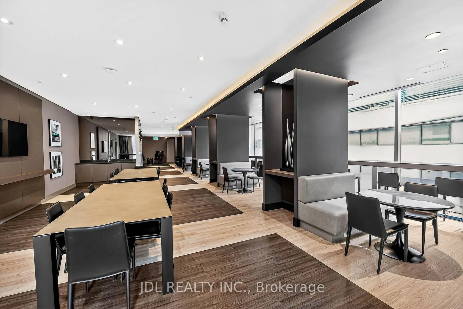 Photo 47 of Unit 2804, 8 Cumberland Street, Toronto, The Annex — HOMEH