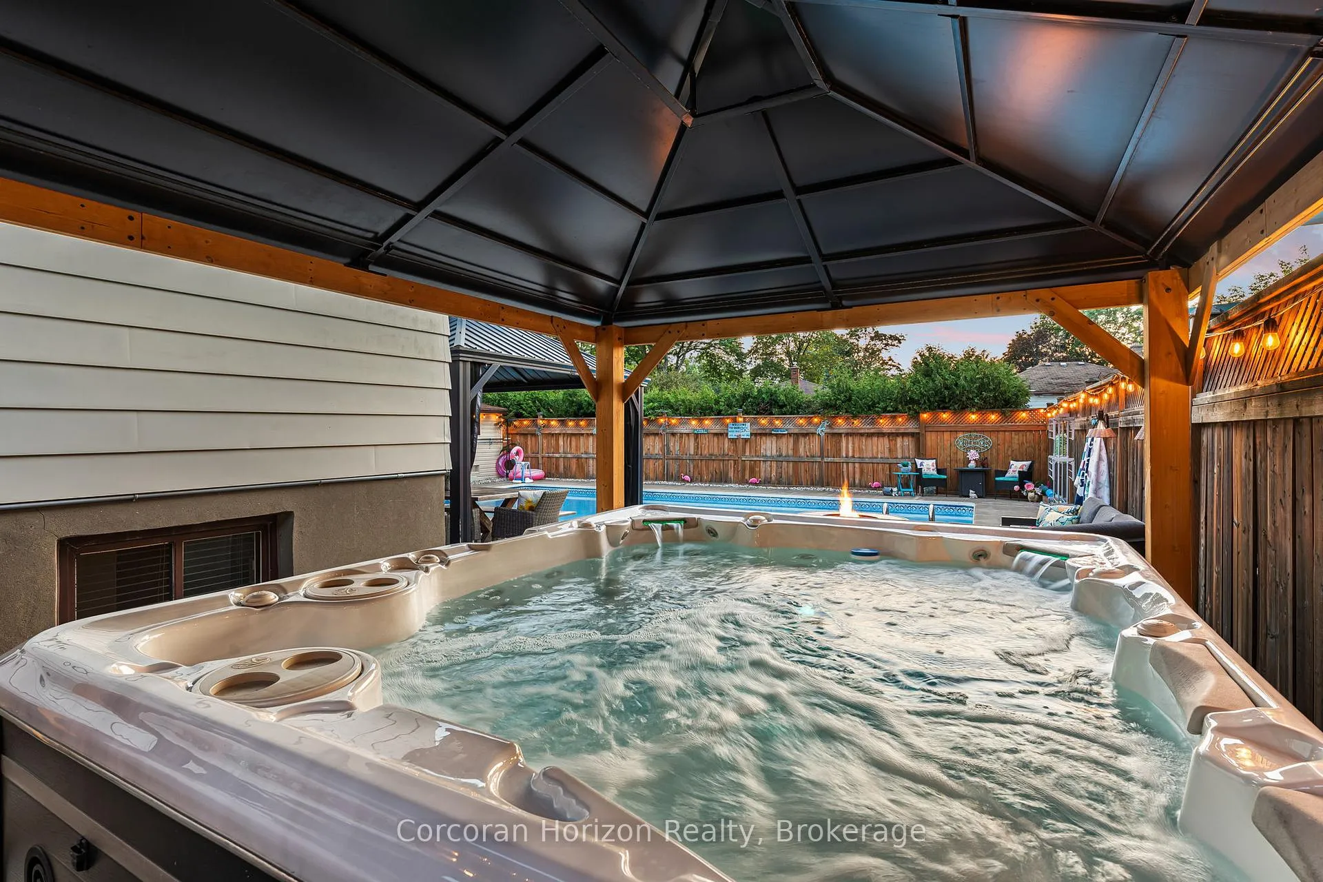 Photo 49 of 6845 Wilinger Street, Niagara Falls, Stamford — HOMEH