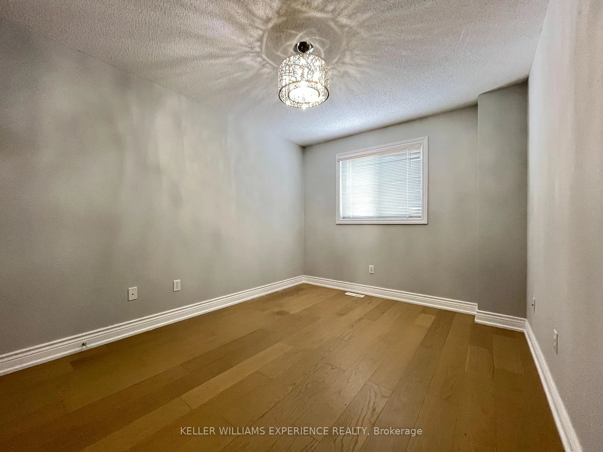 Photo 27 of 59 Birchwood Drive, Barrie, East Bayfield — HOMEH