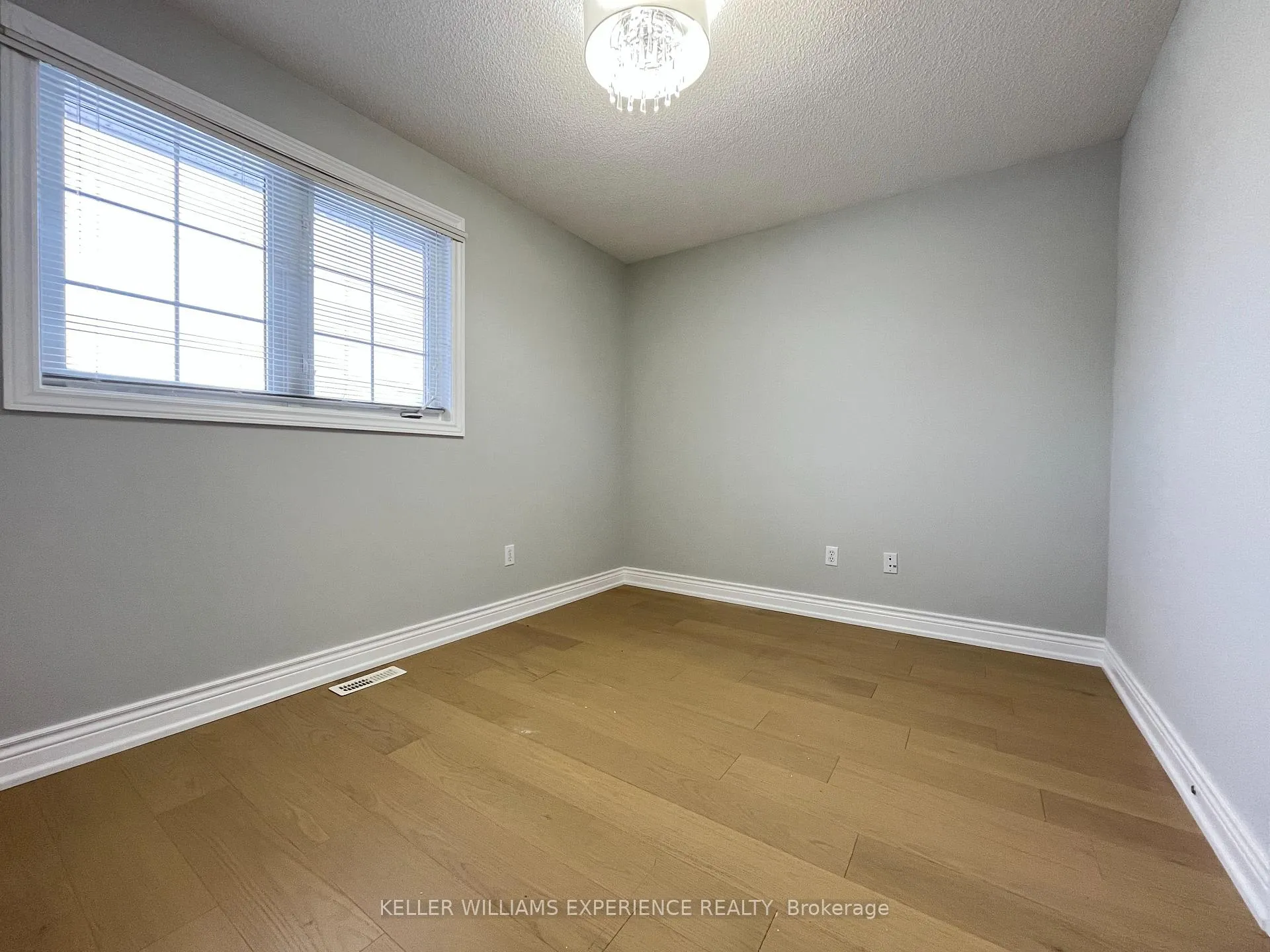 Photo 28 of 59 Birchwood Drive, Barrie, East Bayfield — HOMEH