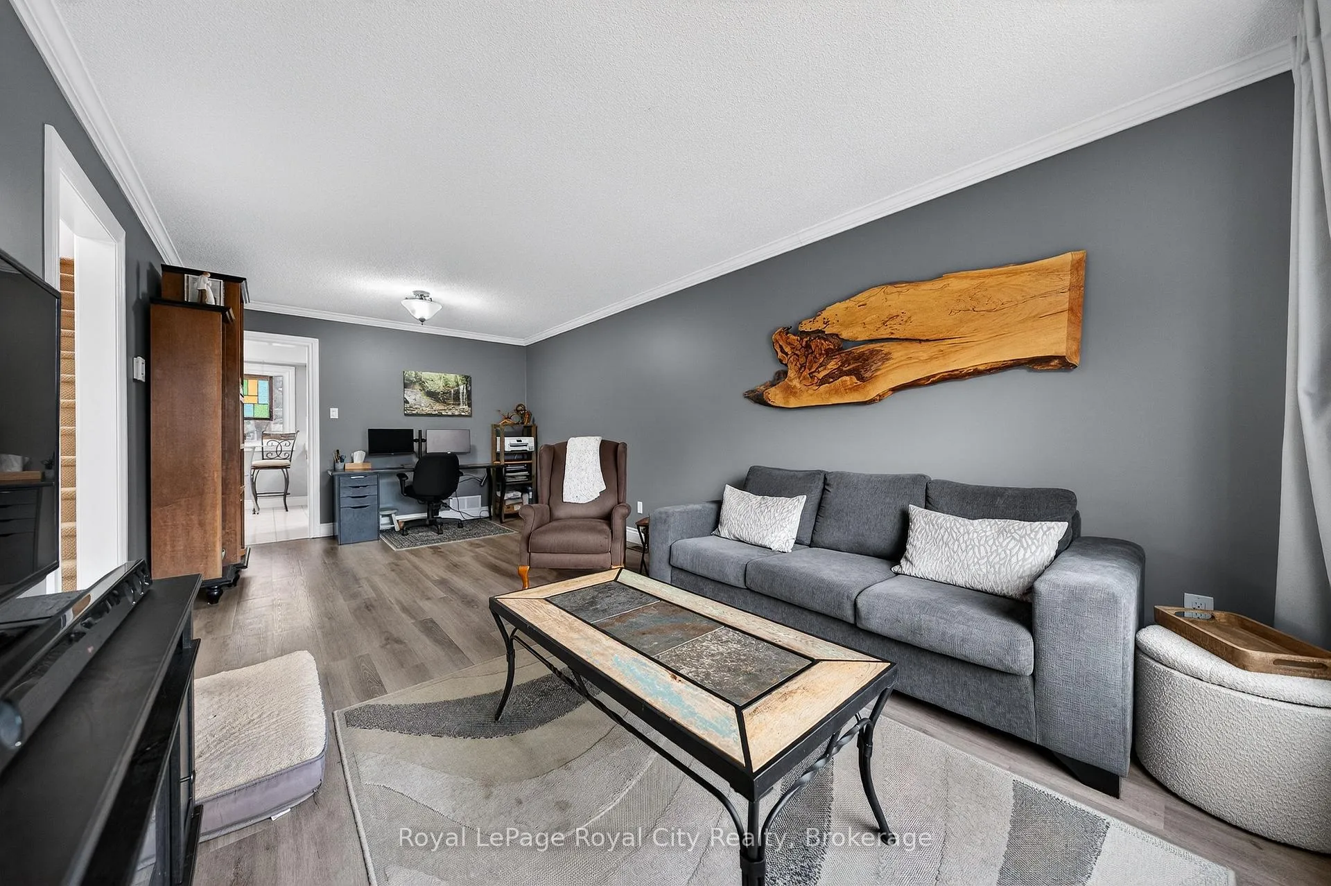 Photo 4 of 361 Stephanie Drive, Guelph, Willow West/Sugarbush/West Acres — HOMEH