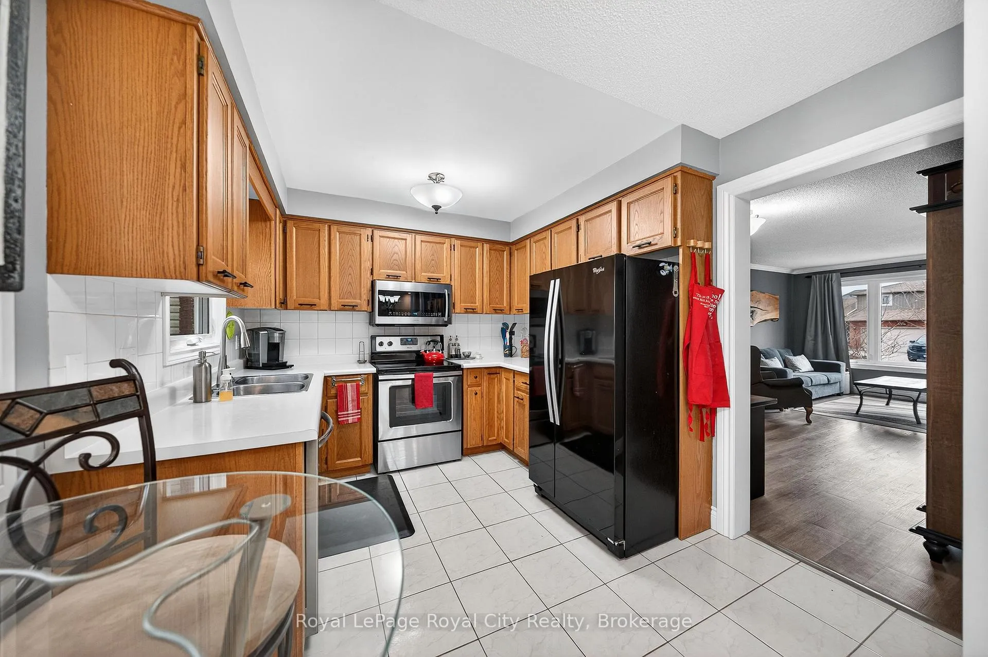 Photo 7 of 361 Stephanie Drive, Guelph, Willow West/Sugarbush/West Acres — HOMEH