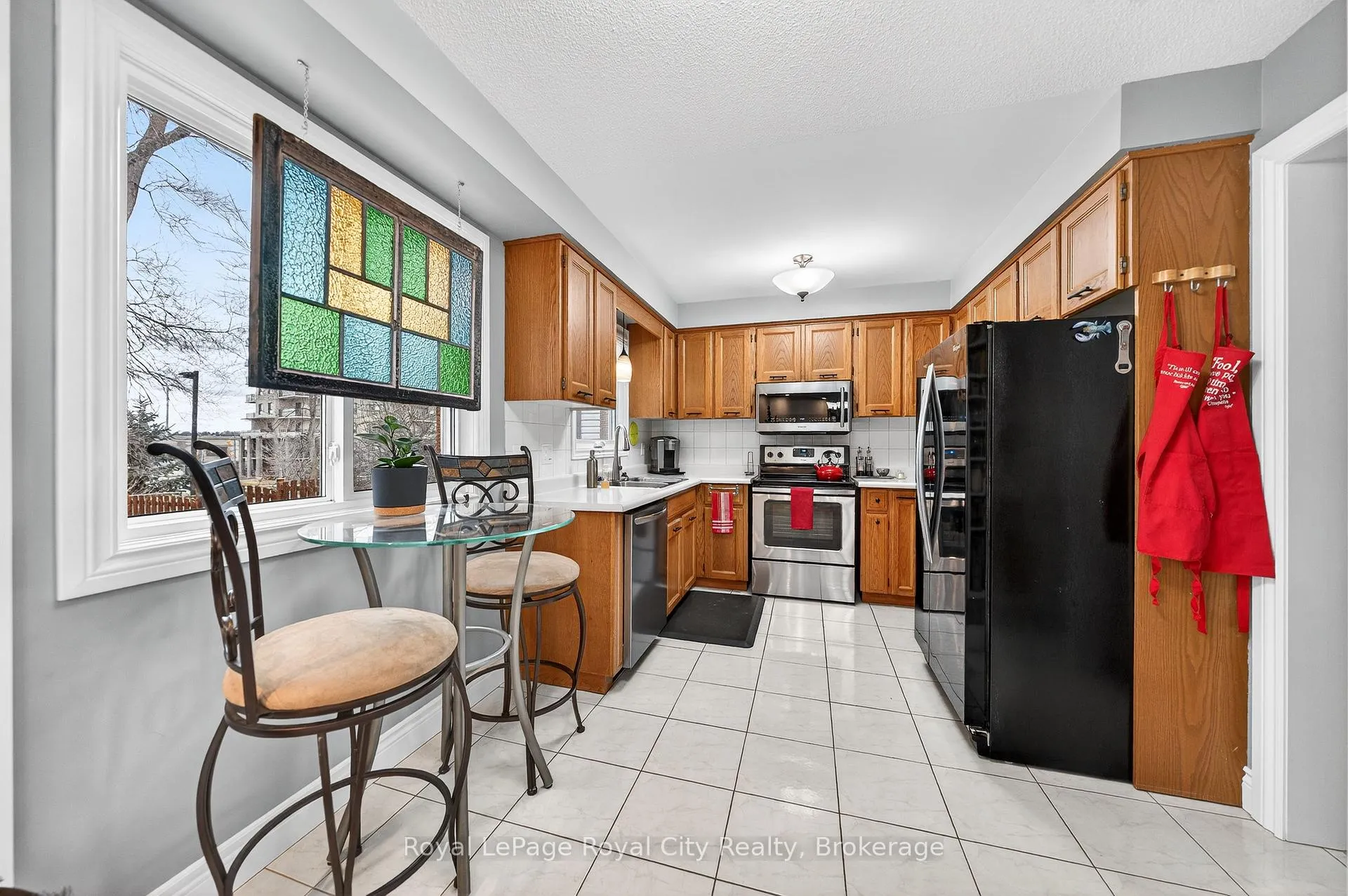 Photo 10 of 361 Stephanie Drive, Guelph, Willow West/Sugarbush/West Acres — HOMEH