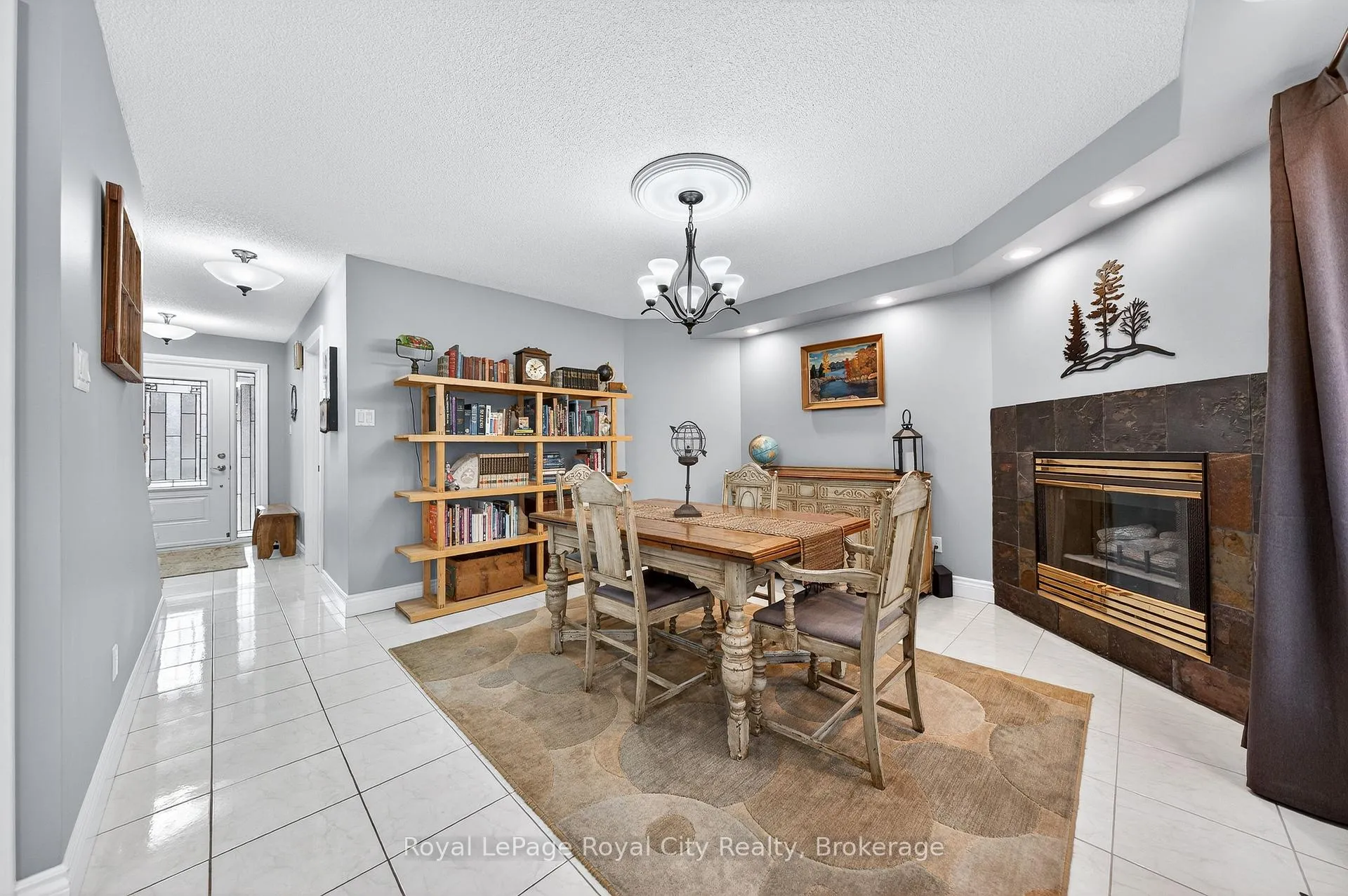 Photo 11 of 361 Stephanie Drive, Guelph, Willow West/Sugarbush/West Acres — HOMEH