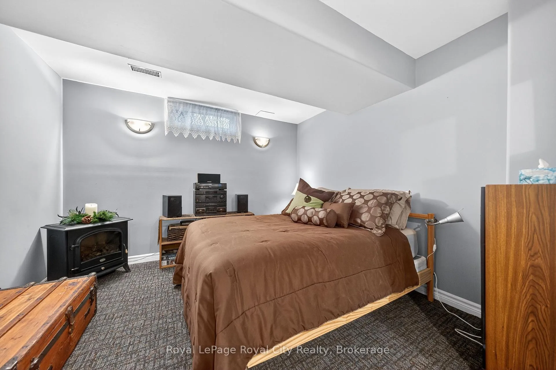 Photo 27 of 361 Stephanie Drive, Guelph, Willow West/Sugarbush/West Acres — HOMEH