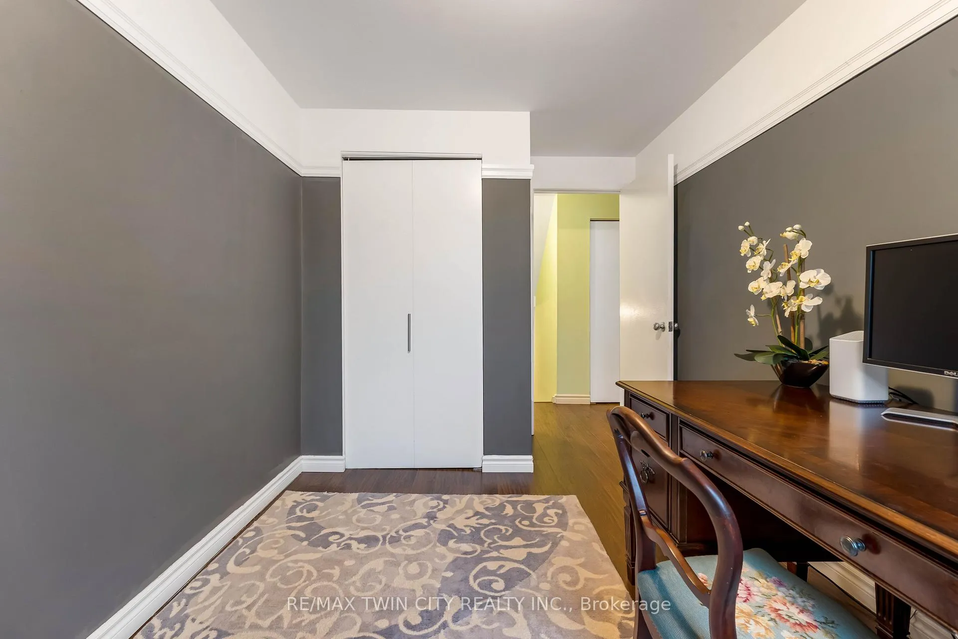 Photo 9 of 86 Overlea Drive, Kitchener — HOMEH