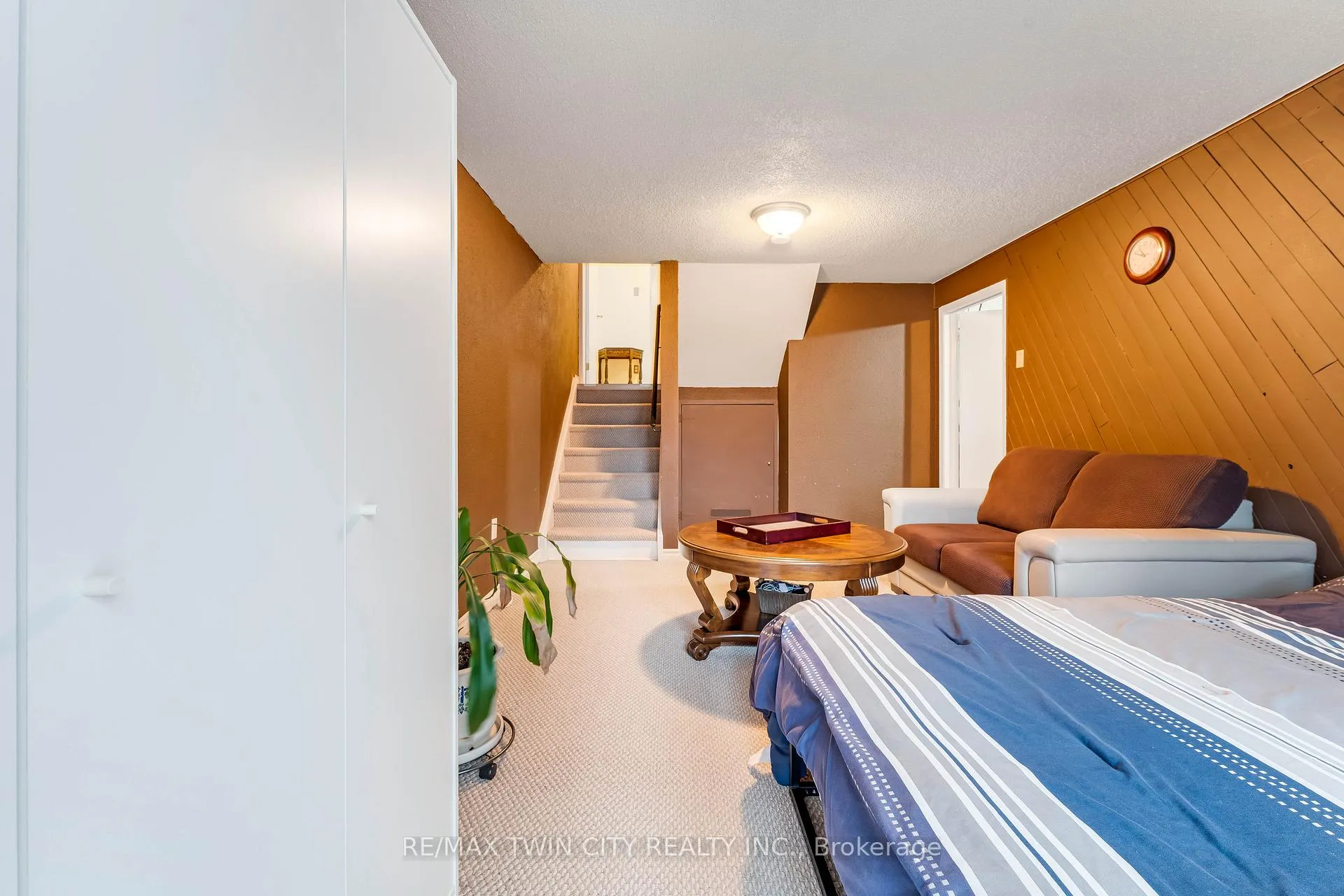 Photo 38 of 86 Overlea Drive, Kitchener — HOMEH