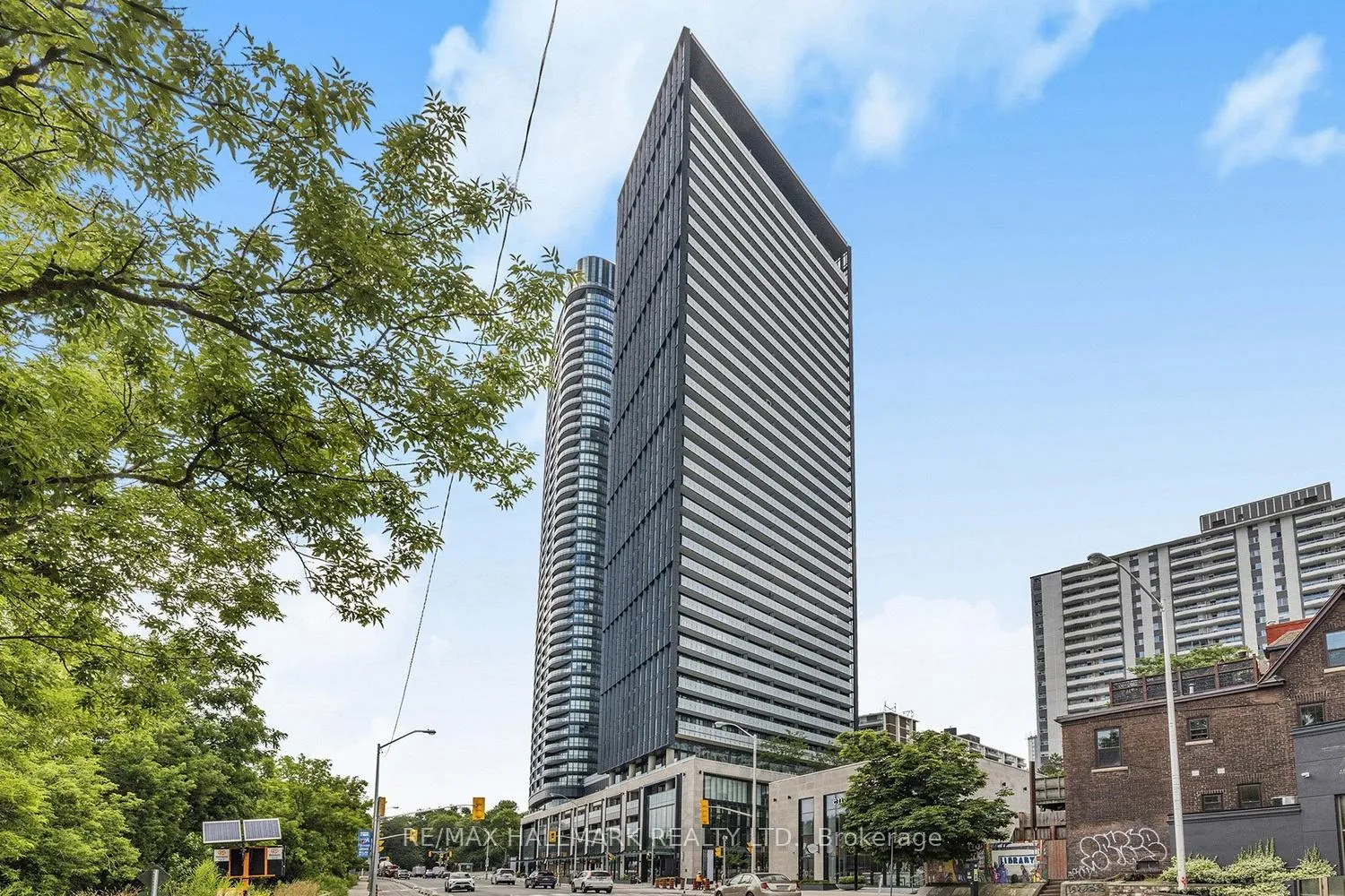 Photo 1 of Unit 2508, 575 Bloor Street E, Toronto, North St. James Town — HOMEH