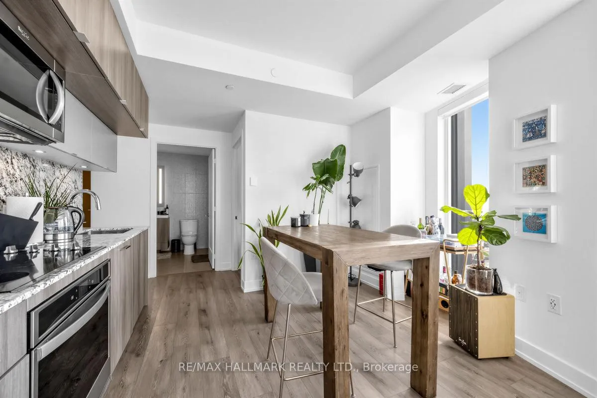 Photo 5 of Unit 2508, 575 Bloor Street E, Toronto, North St. James Town — HOMEH
