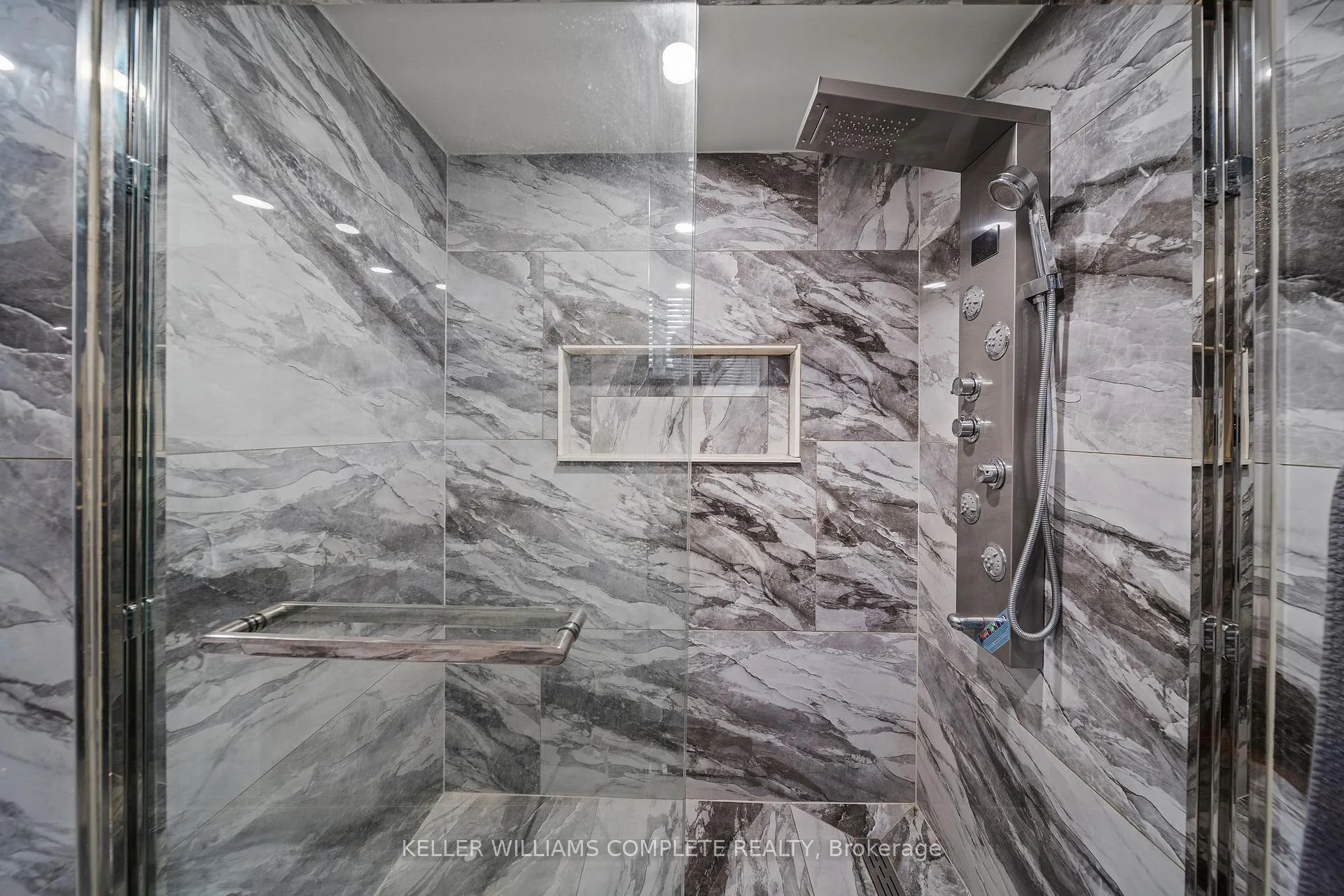 Photo 26 of 4456 Sixth Avenue, Niagara Falls, Downtown — HOMEH