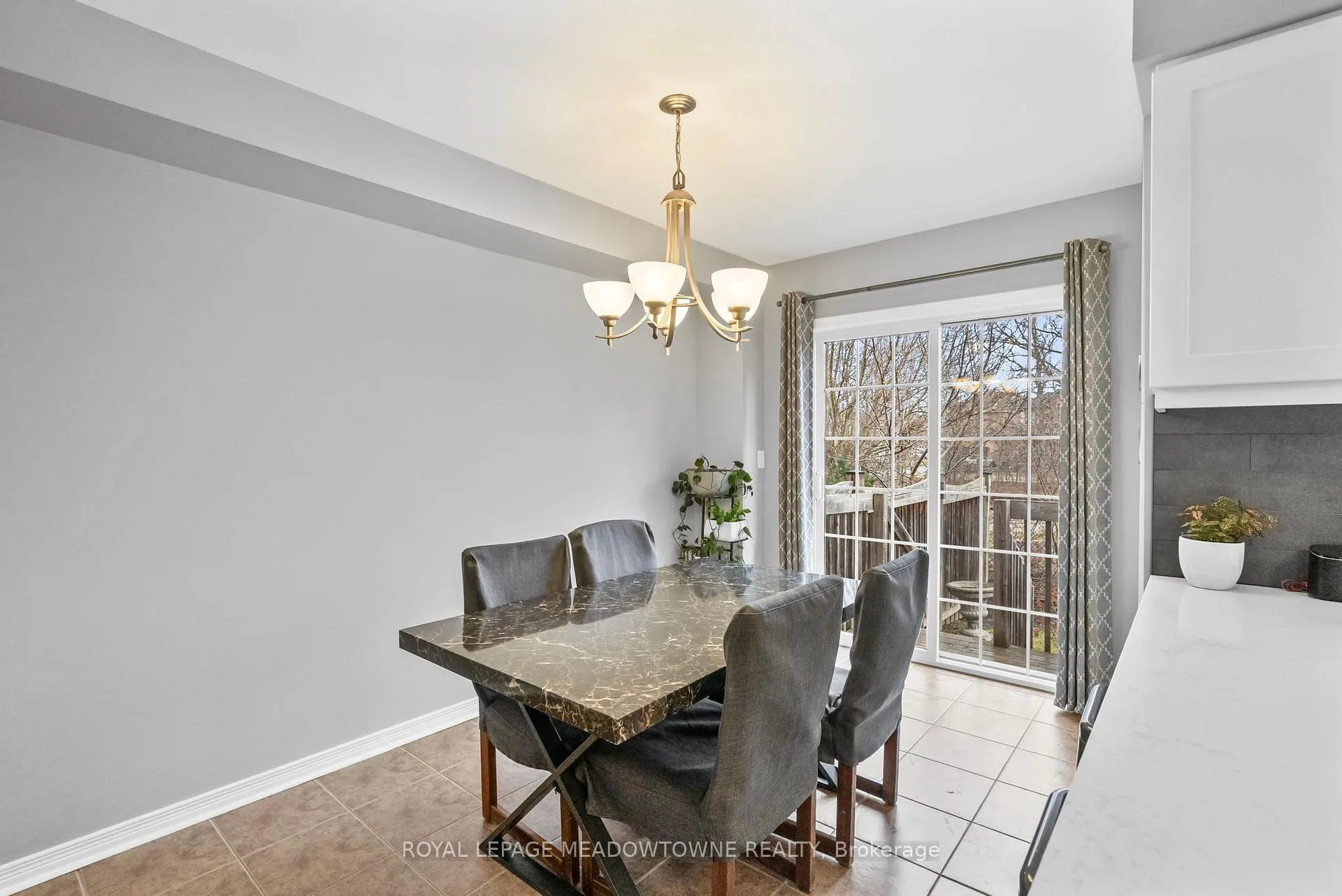 Photo 13 of 356 Bussel Crescent, Milton, Clarke — HOMEH