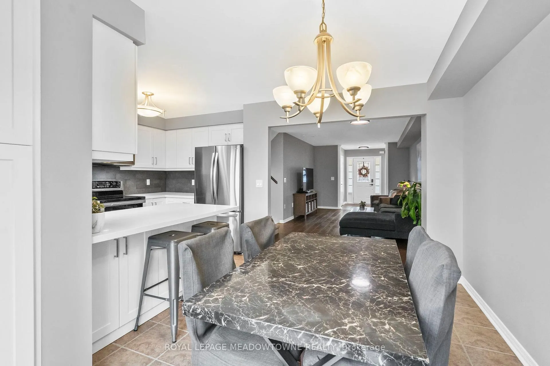 Photo 14 of 356 Bussel Crescent, Milton, Clarke — HOMEH
