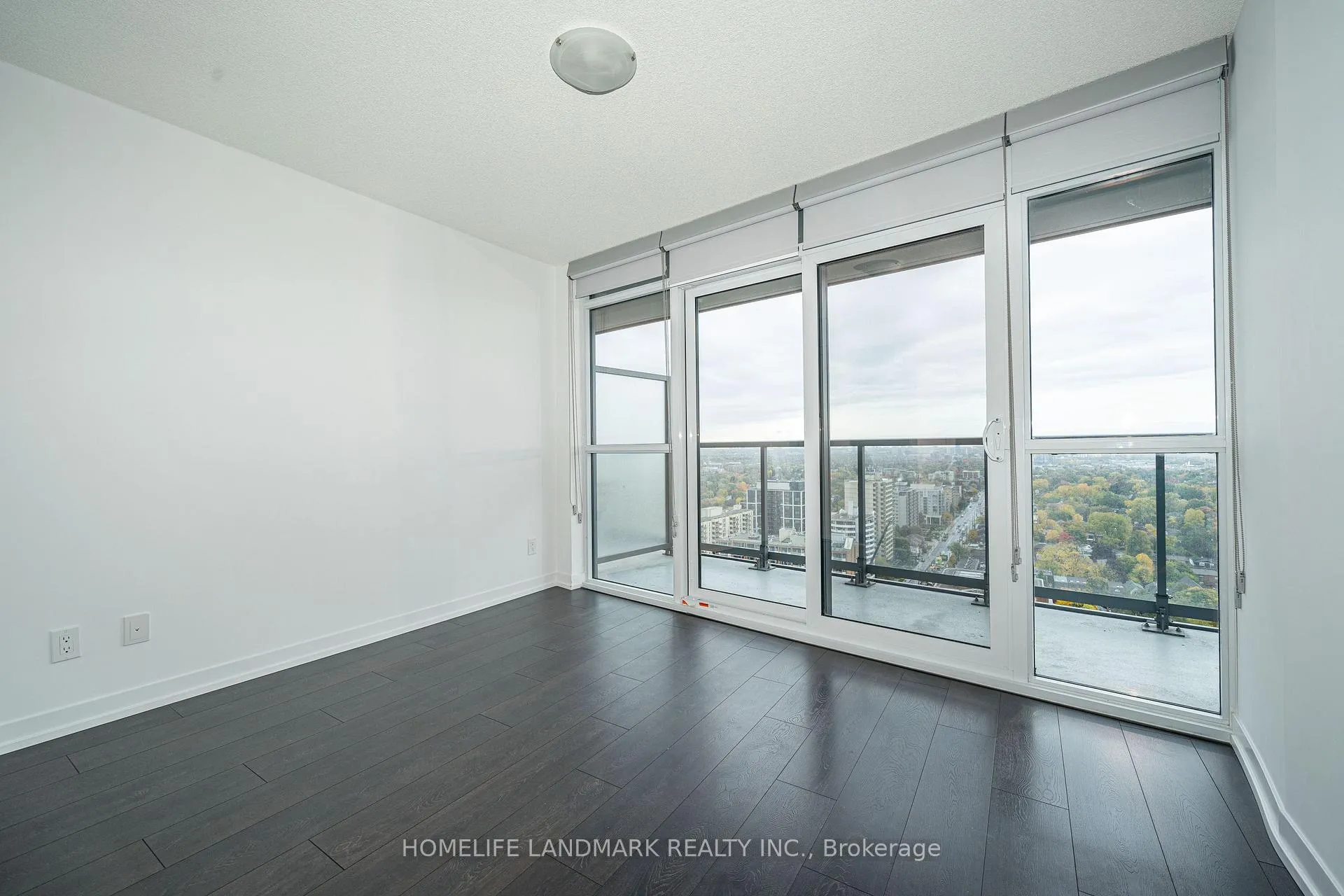Photo 12 of Unit 2610, 125 Redpath Avenue, Toronto, Mount Pleasant West — HOMEH