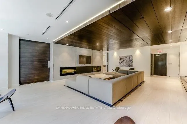 Photo 3 of Unit 701, 55 Regent Park Boulevard, Toronto, Regent Park — HOMEH