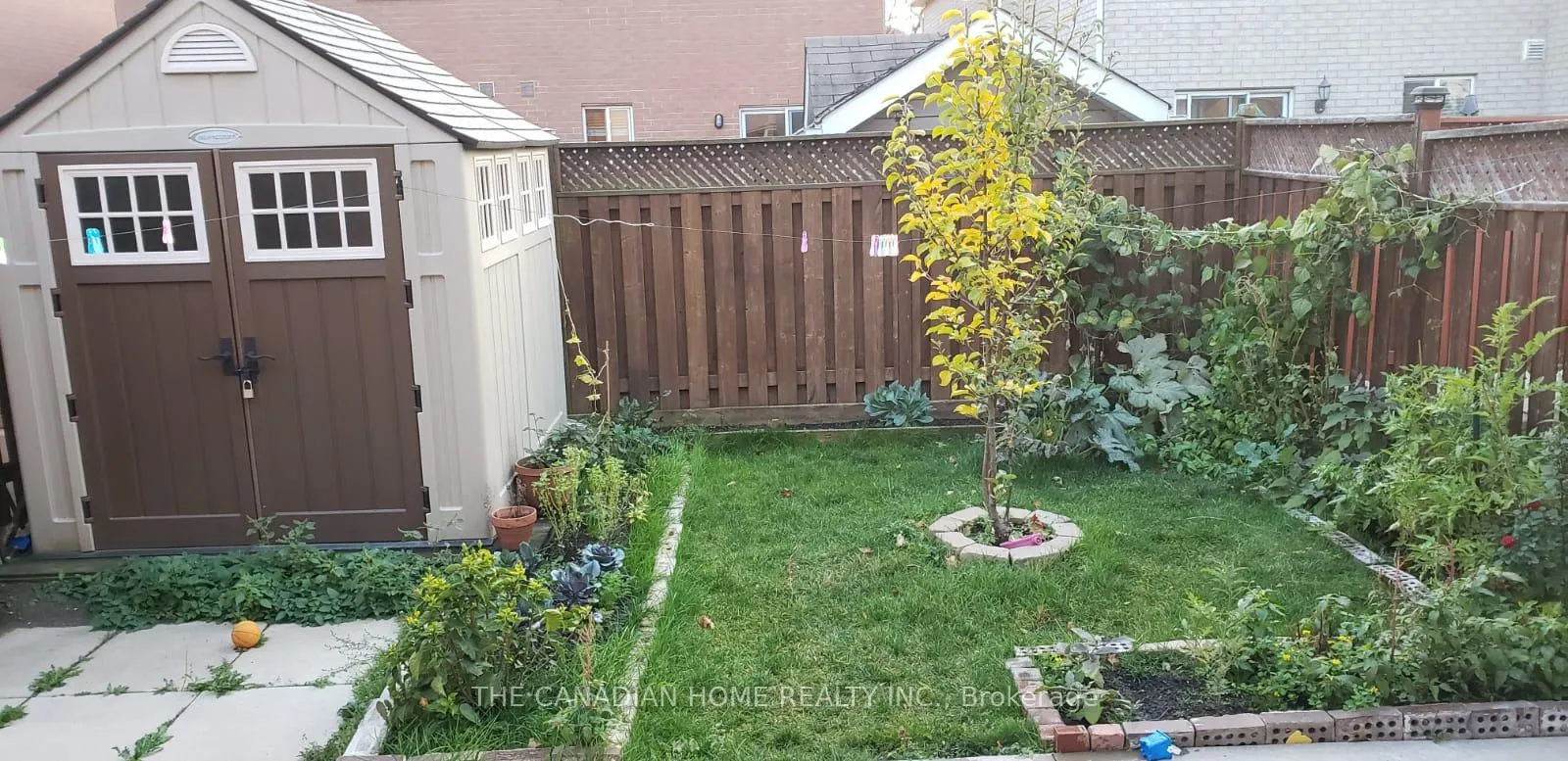 Photo 21 of 33 Baha Crescent, Brampton, Fletcher's Meadow — HOMEH