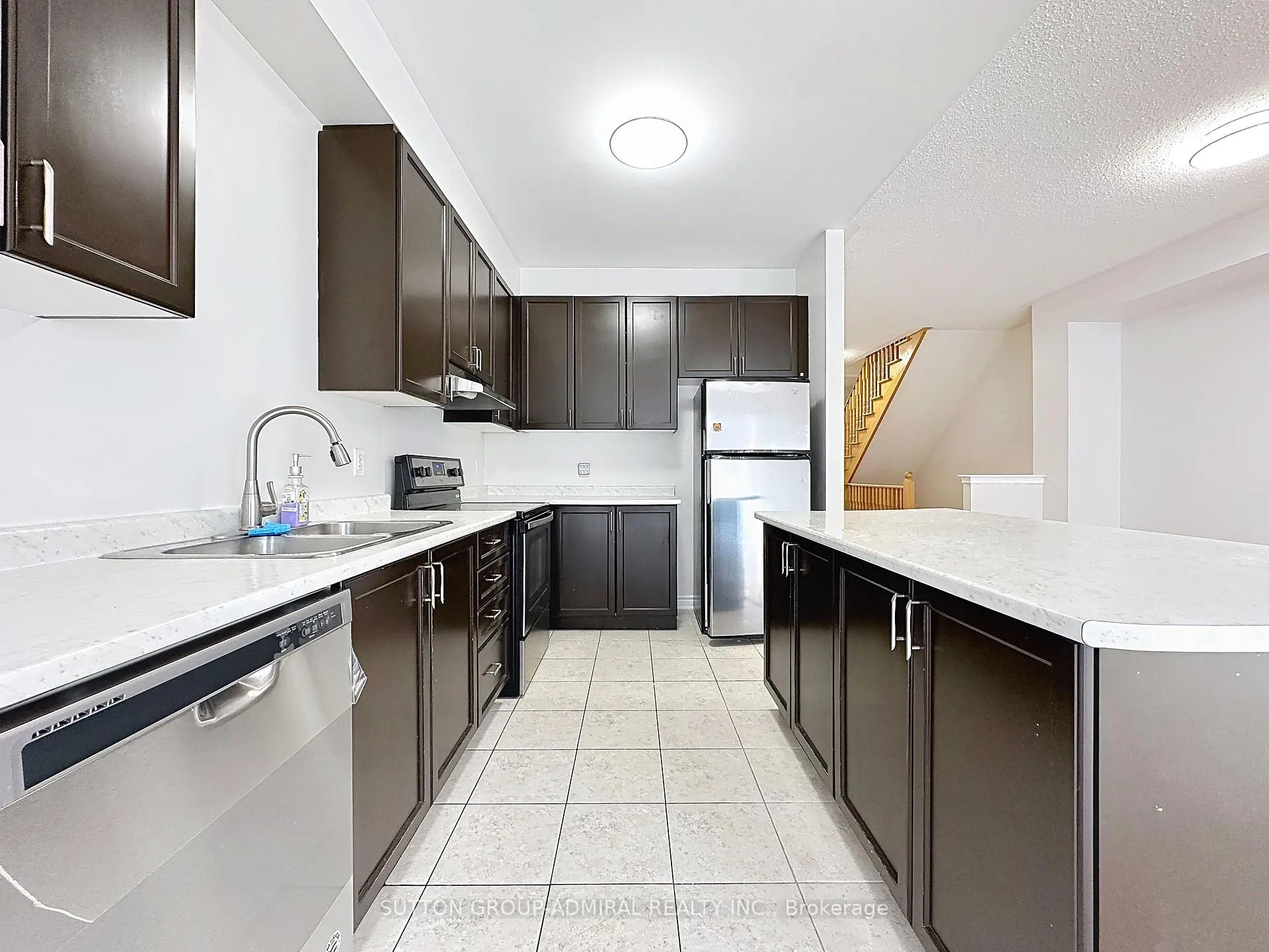 Photo 6 of Unit 14, 8777 Dufferin Street, Vaughan, Patterson — HOMEH