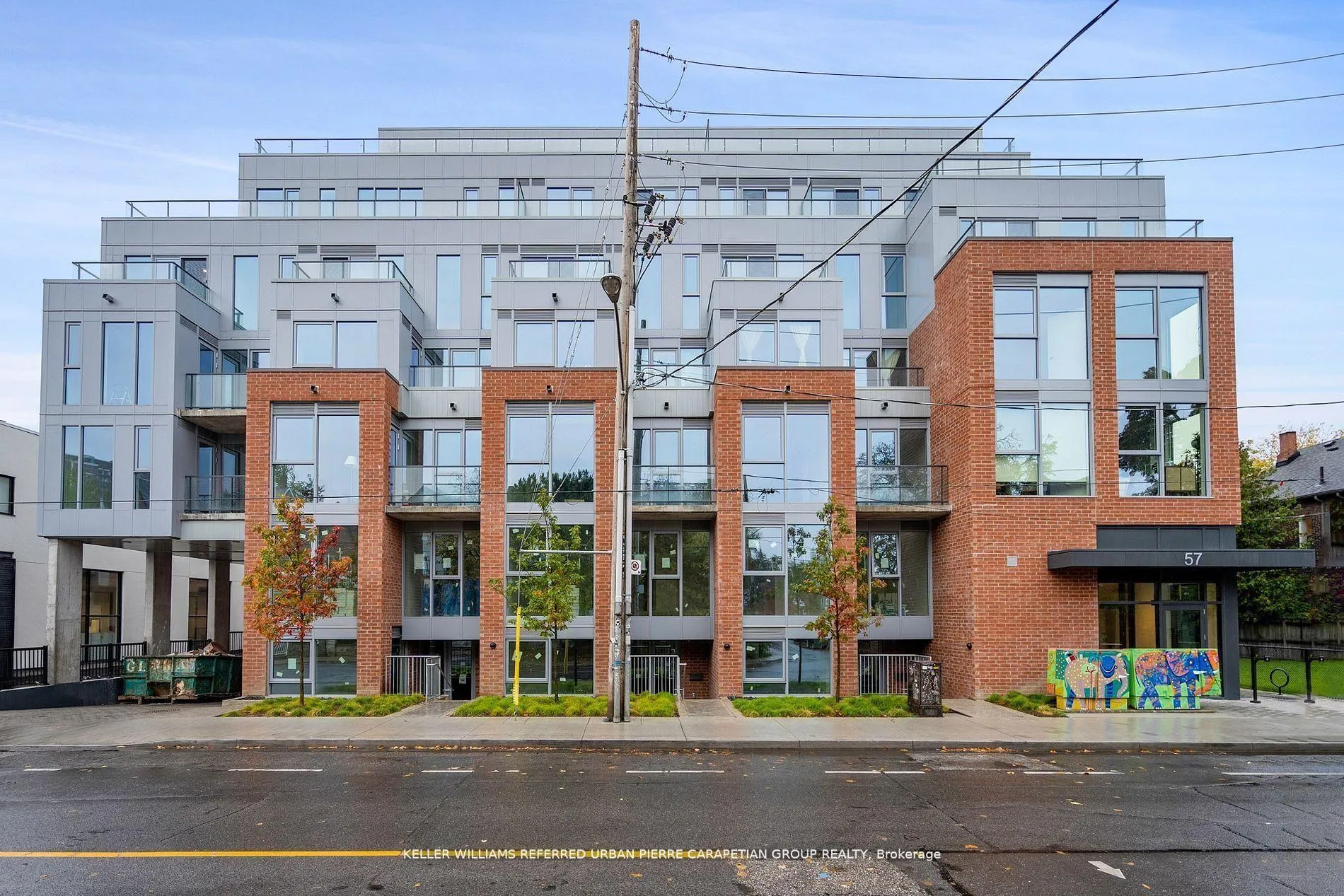 Photo 14 of Unit 407, 57 Brock Avenue, Toronto, Roncesvalles — HOMEH