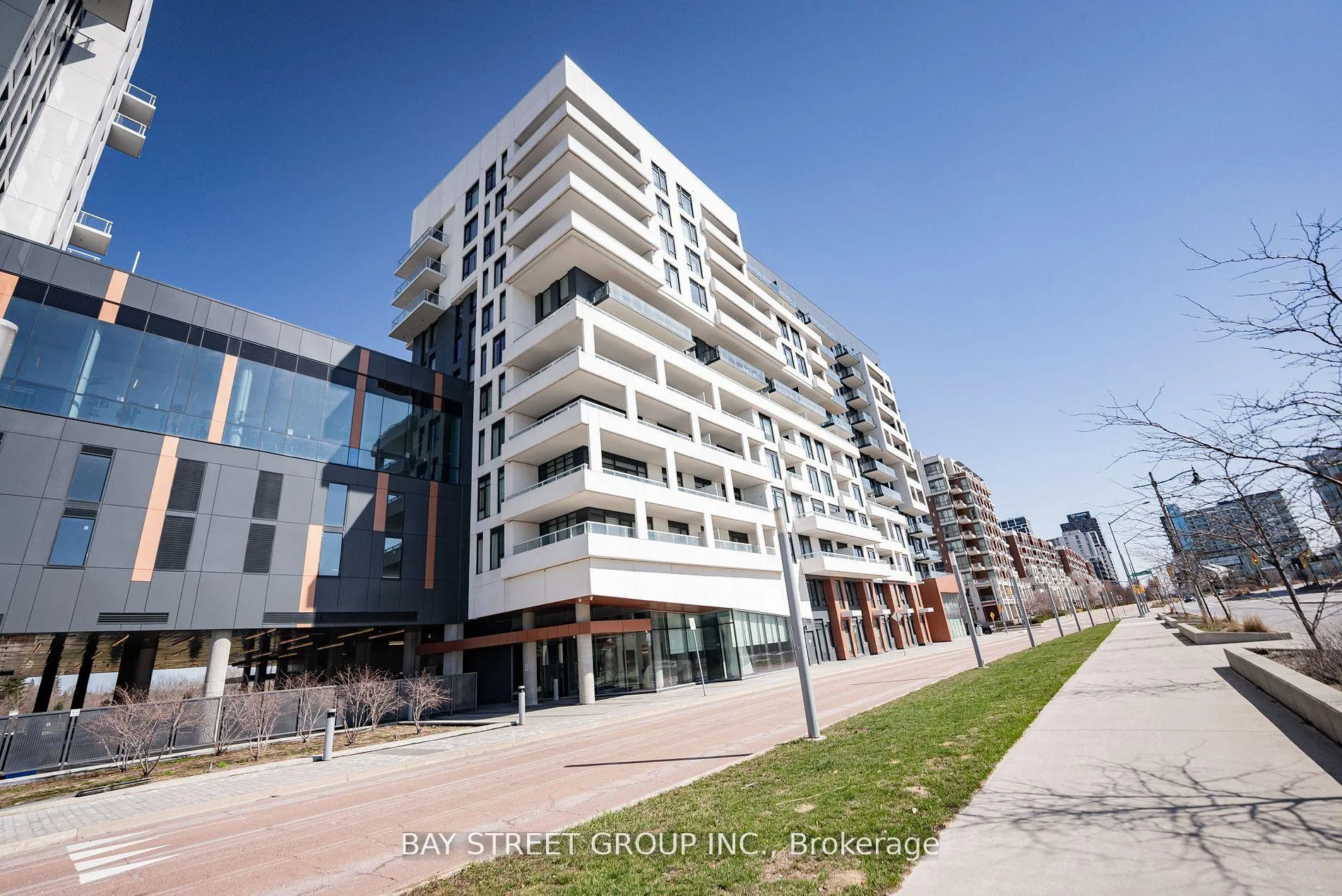 Photo 4 of Unit 104B, 8 Rouge Valley Drive, Markham, Unionville — HOMEH