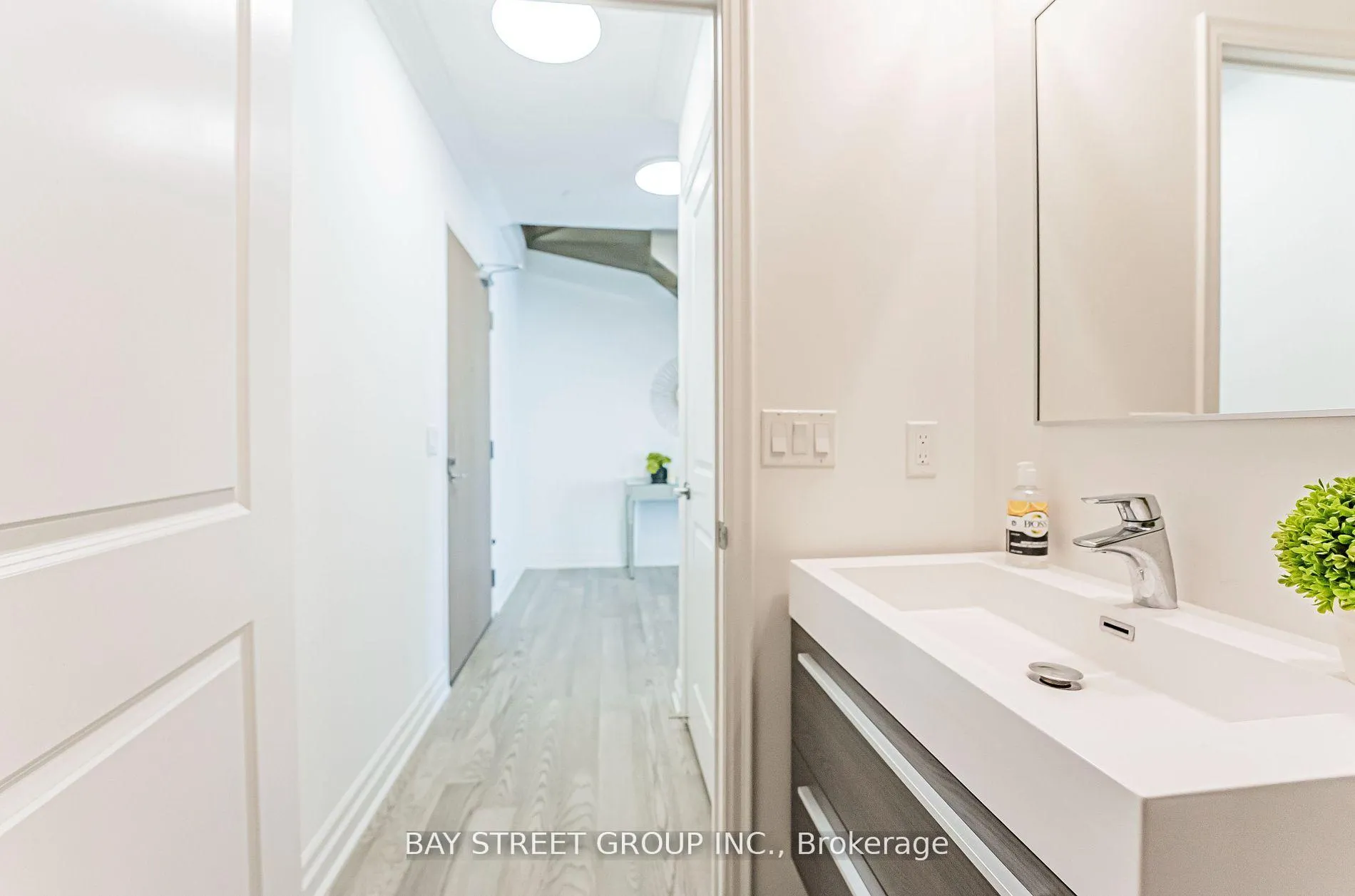 Photo 10 of Unit 104B, 8 Rouge Valley Drive, Markham, Unionville — HOMEH