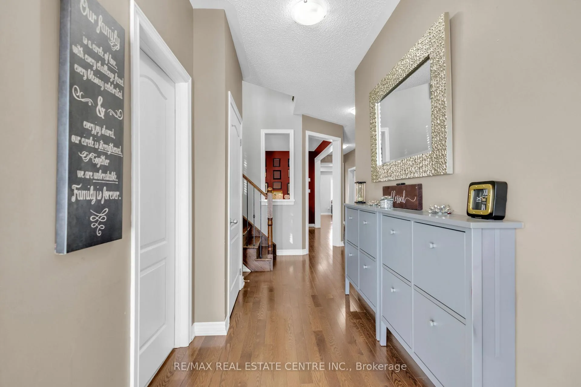 Photo 3 of 713 Halbert Drive, Shelburne — HOMEH
