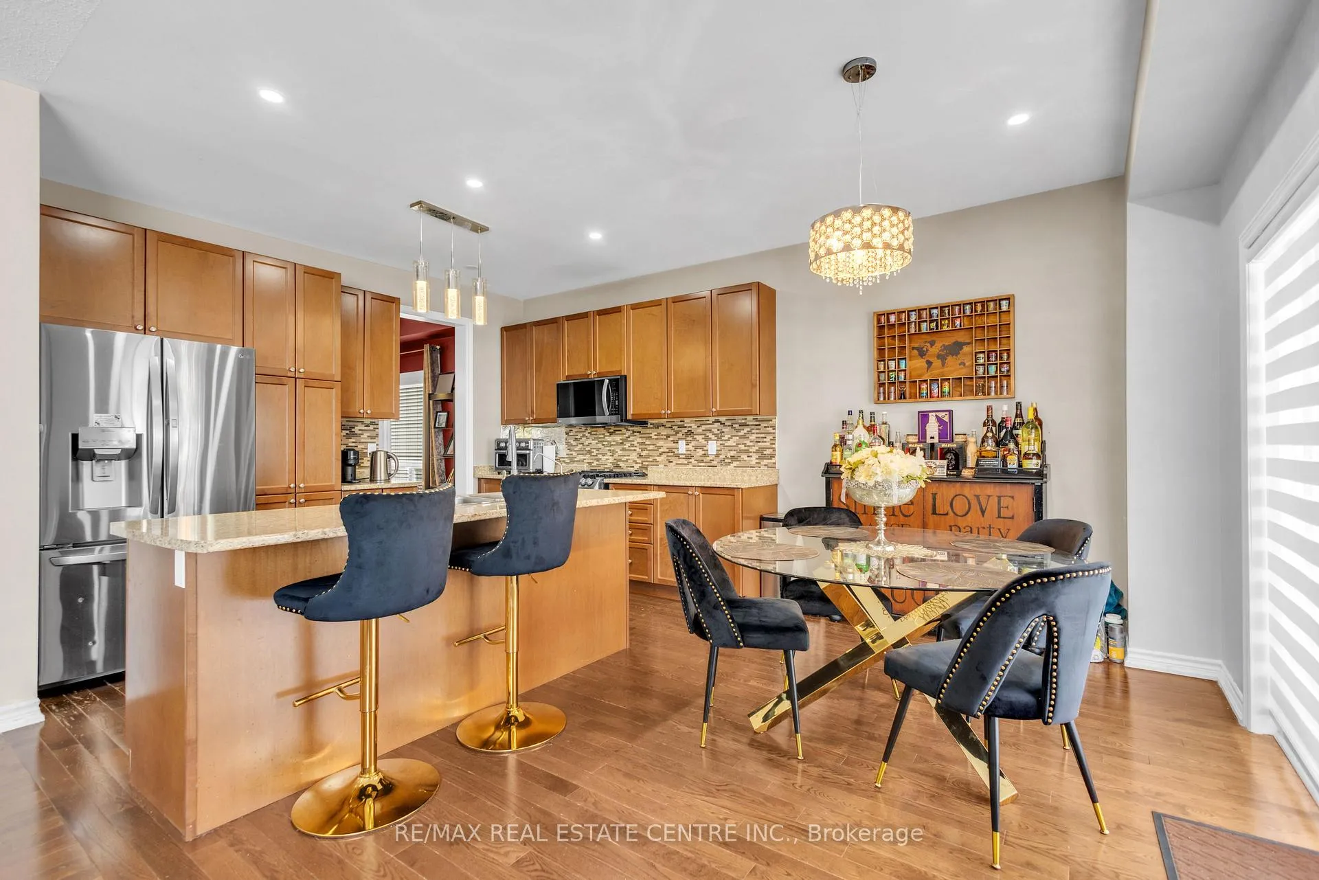 Photo 13 of 713 Halbert Drive, Shelburne — HOMEH