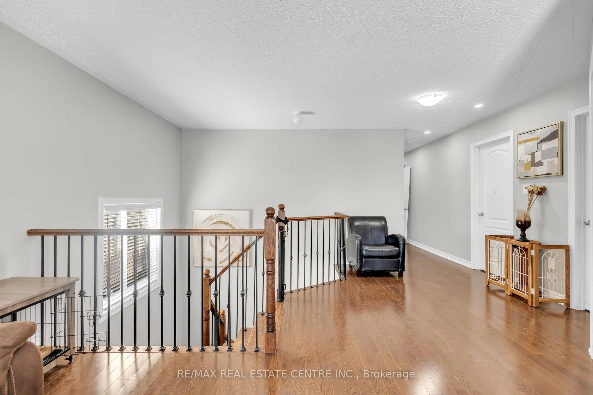 Photo 18 of 713 Halbert Drive, Shelburne — HOMEH
