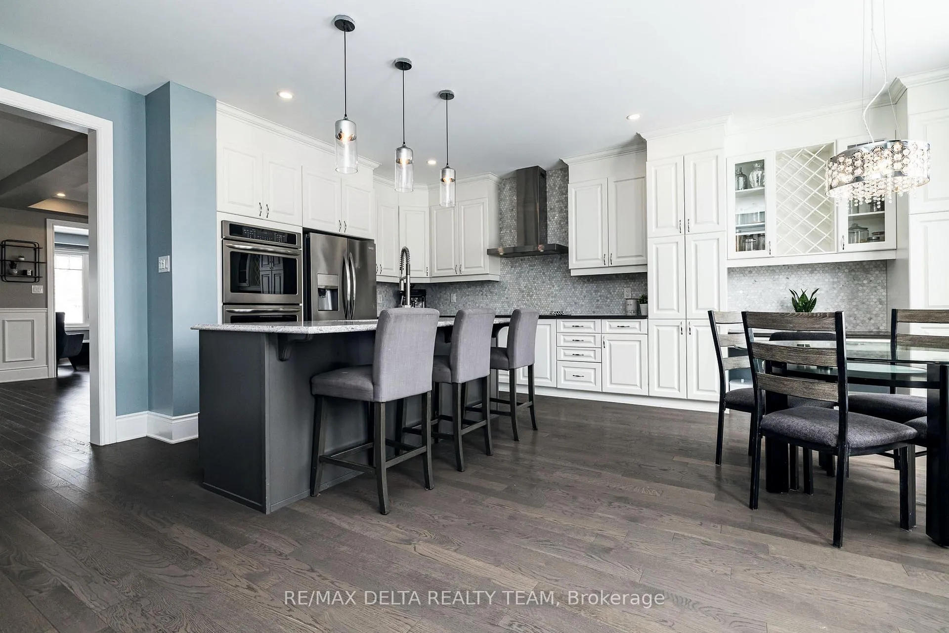 Photo 9 of 199 Bartonia Circle, Ottawa, Avalon West — HOMEH