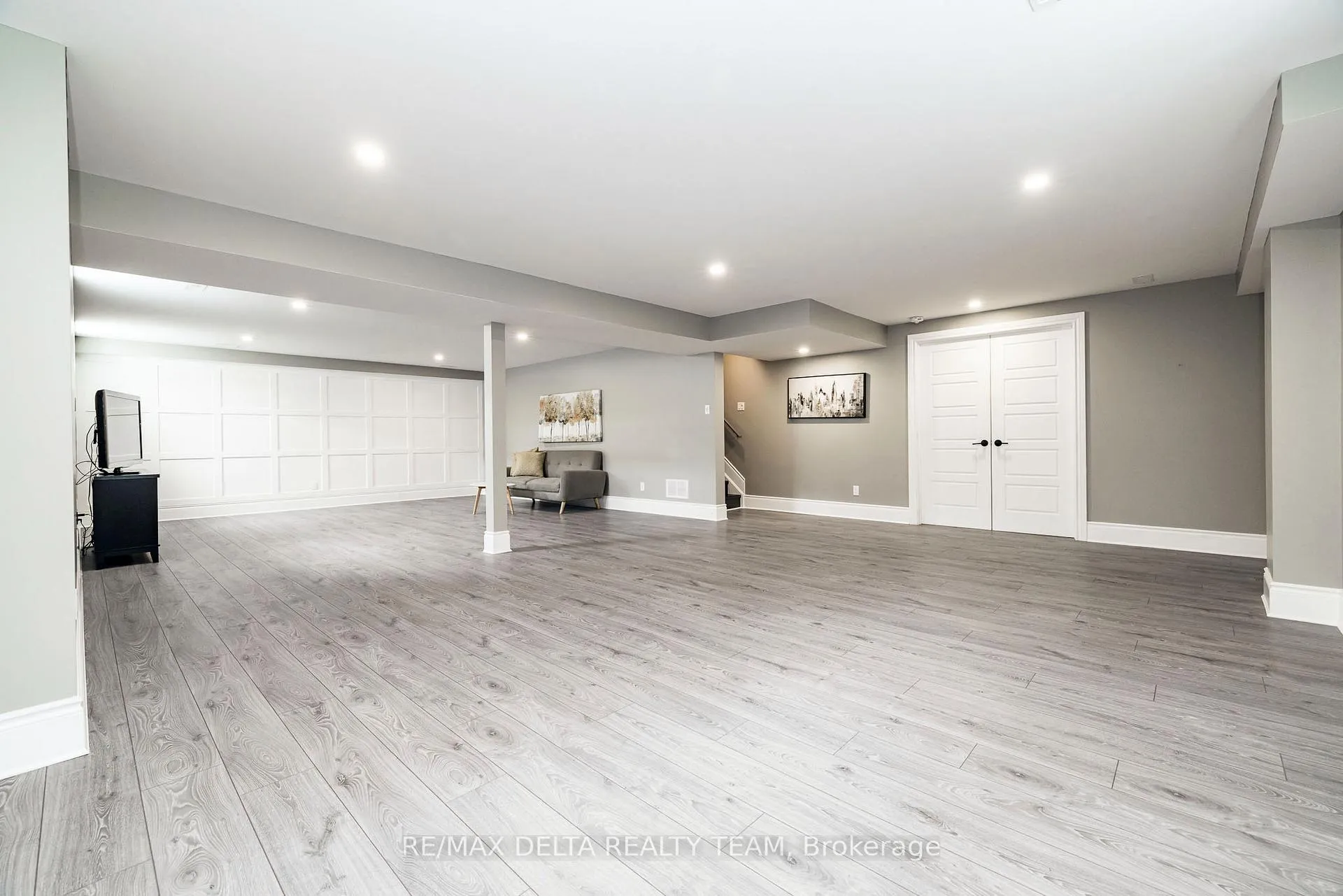 Photo 35 of 199 Bartonia Circle, Ottawa, Avalon West — HOMEH